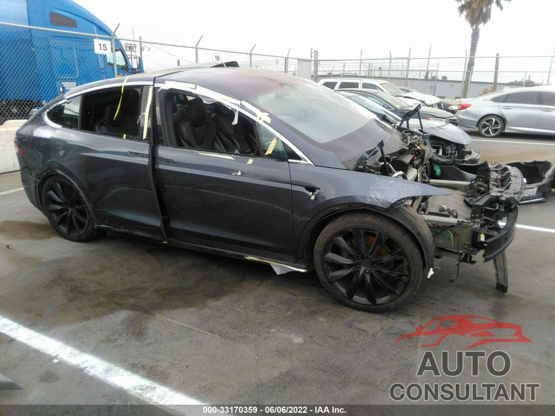 TESLA MODEL X 2017 - 5YJXCDE24HF067446