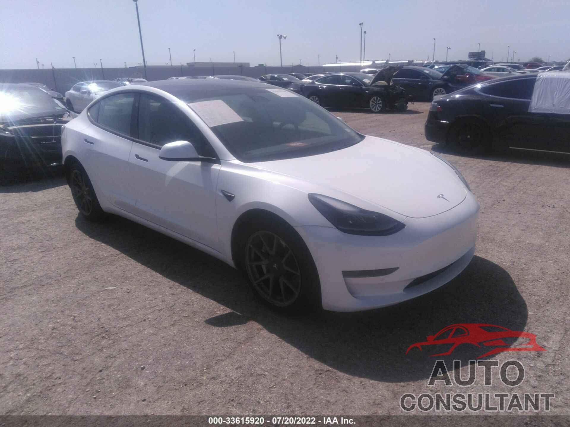 TESLA MODEL 3 2021 - 5YJ3E1EA8MF021708