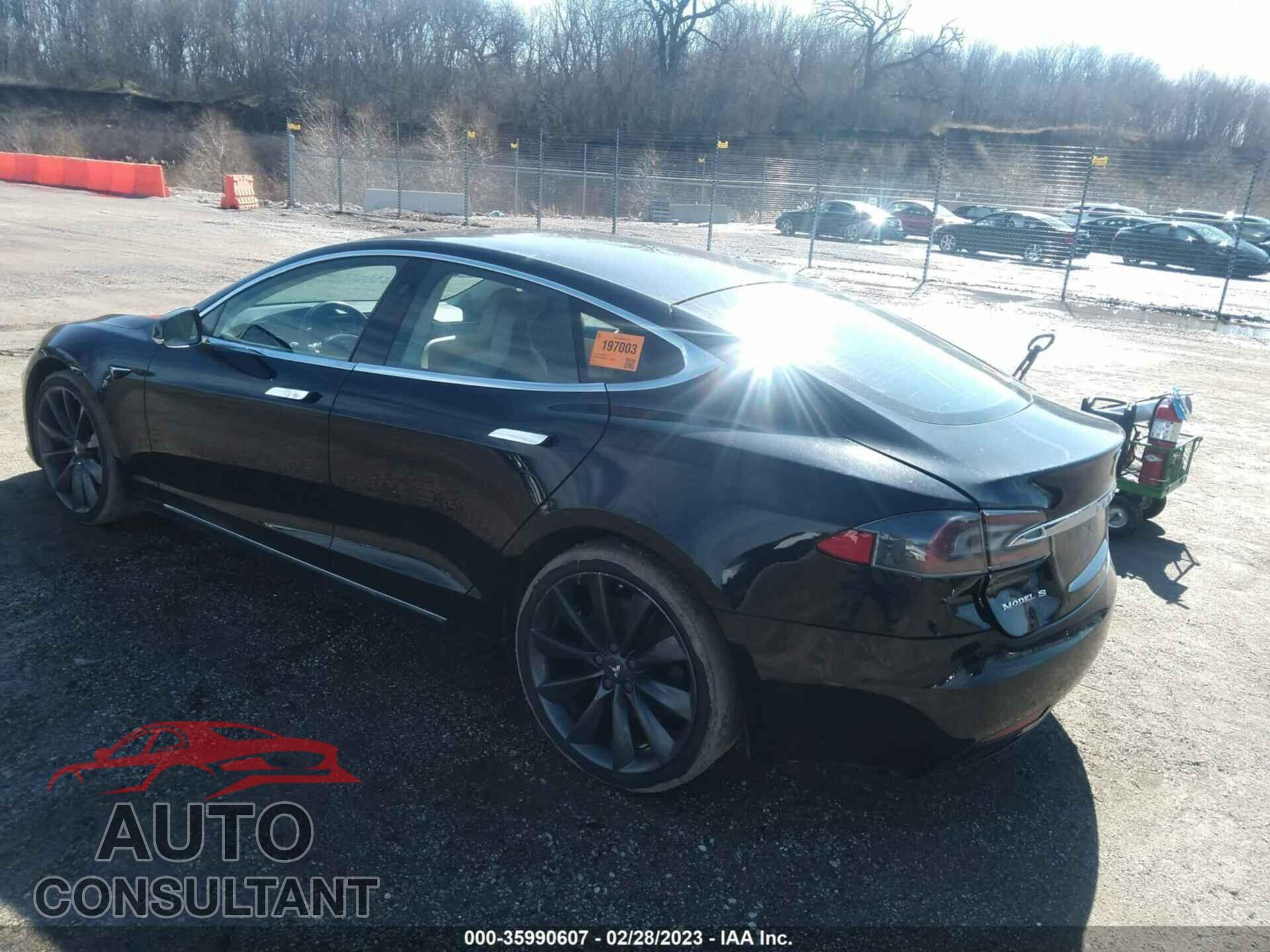 TESLA MODEL S 2017 - 5YJSA1E21HF206513