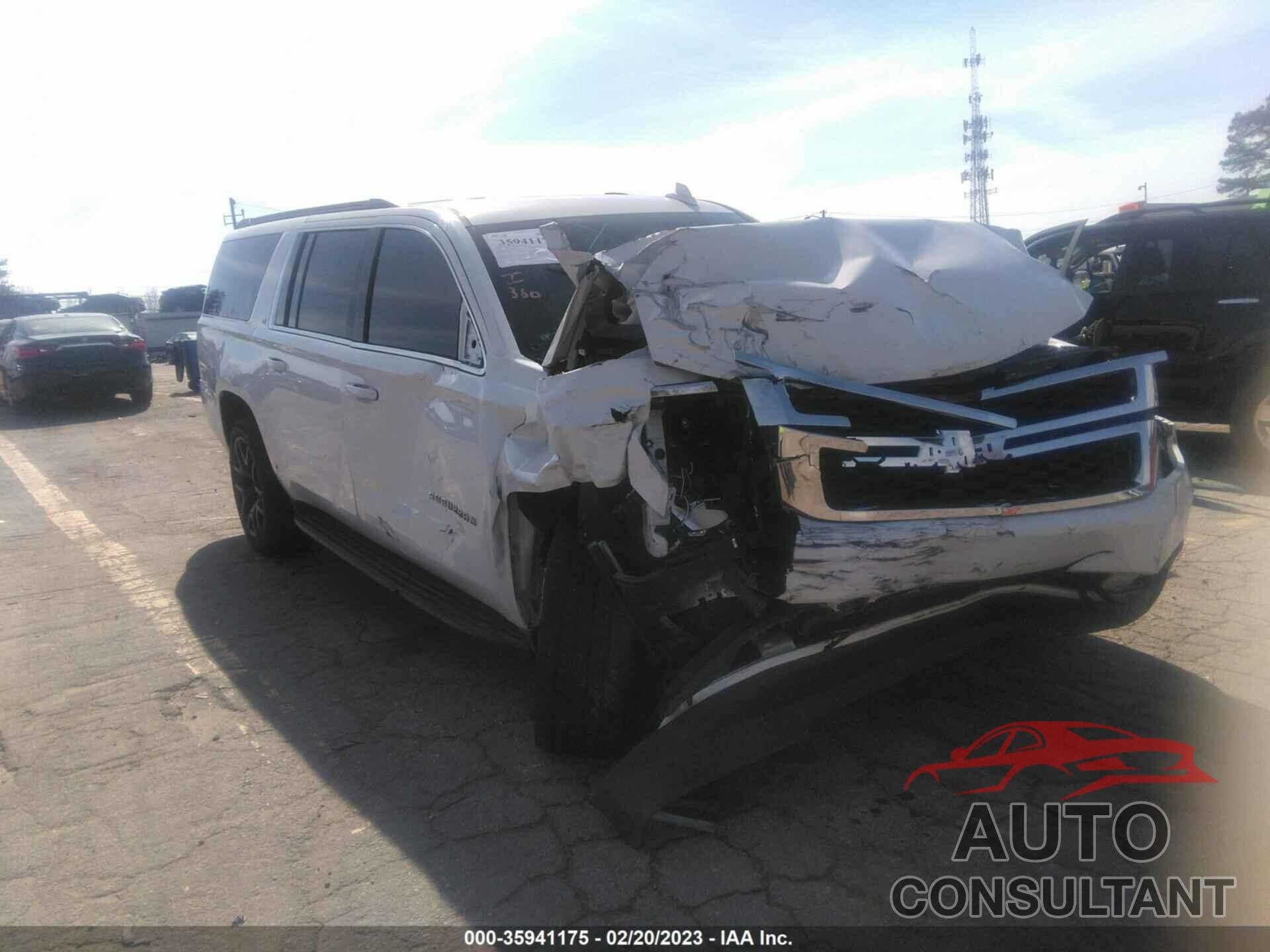 CHEVROLET SUBURBAN 2017 - 1GNSKHKC5HR186254