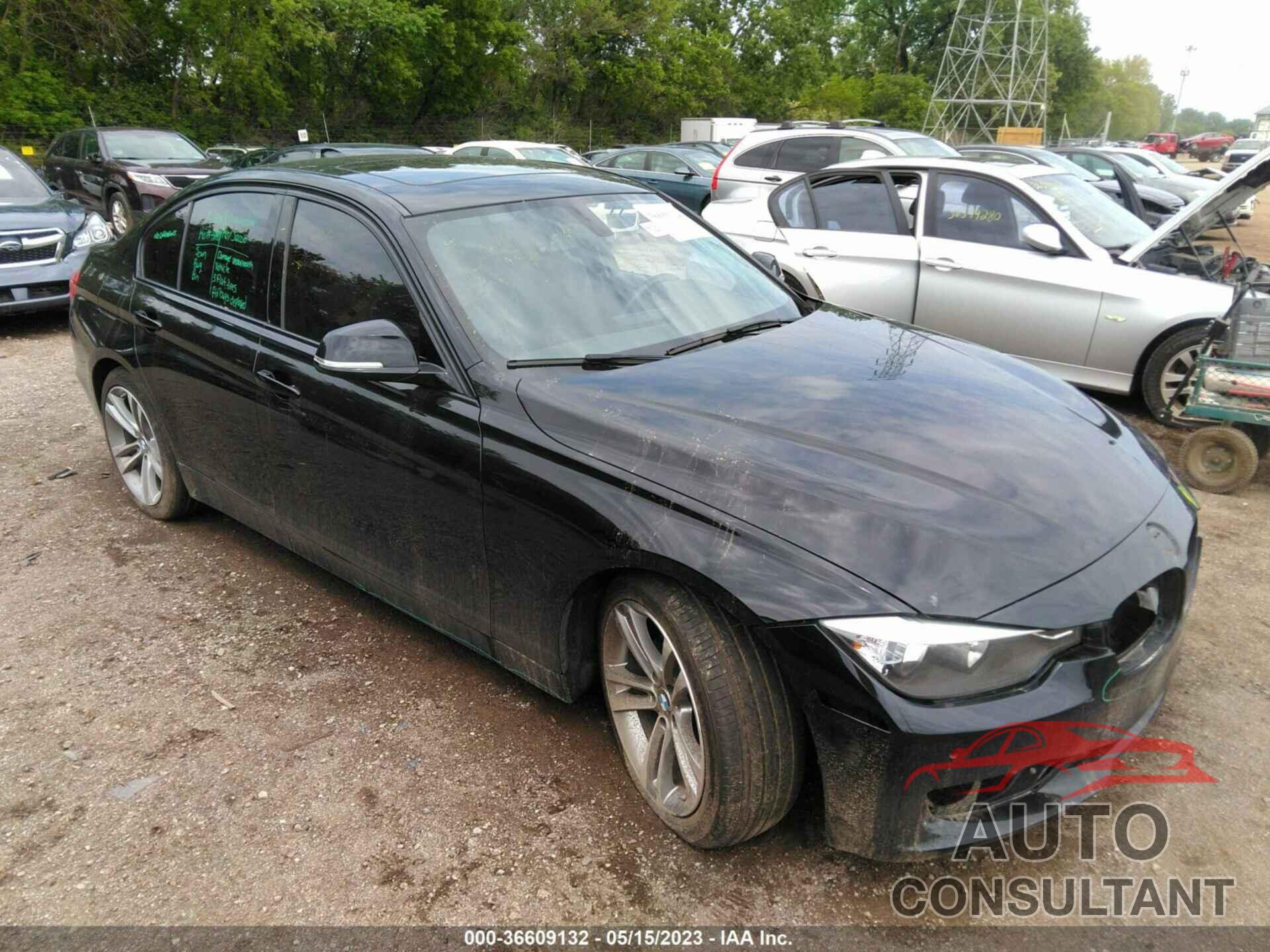 BMW 3 SERIES 2015 - WBA3C3G50FNT52642