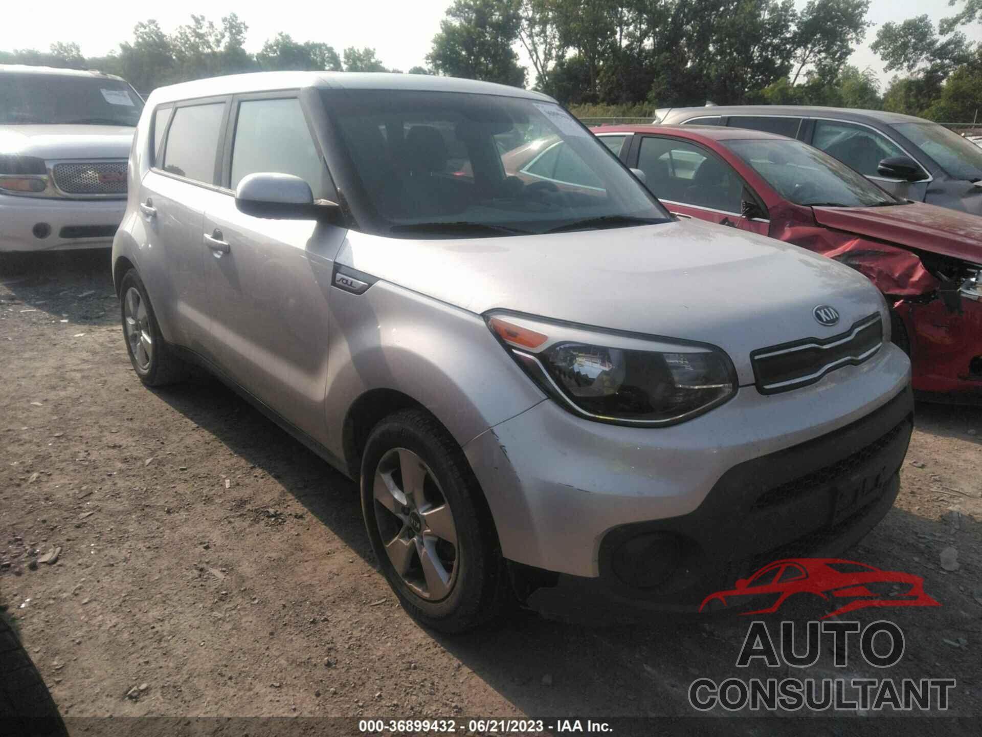 KIA SOUL 2018 - KNDJN2A22J7555378