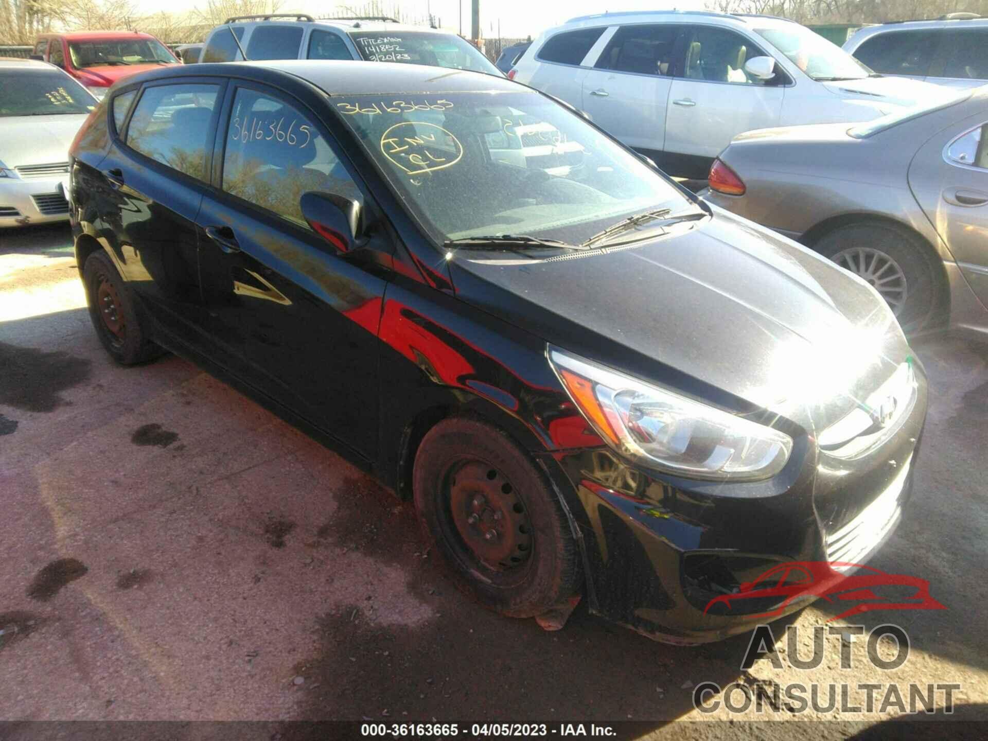 HYUNDAI ACCENT 2015 - KMHCT5AE9FU212162