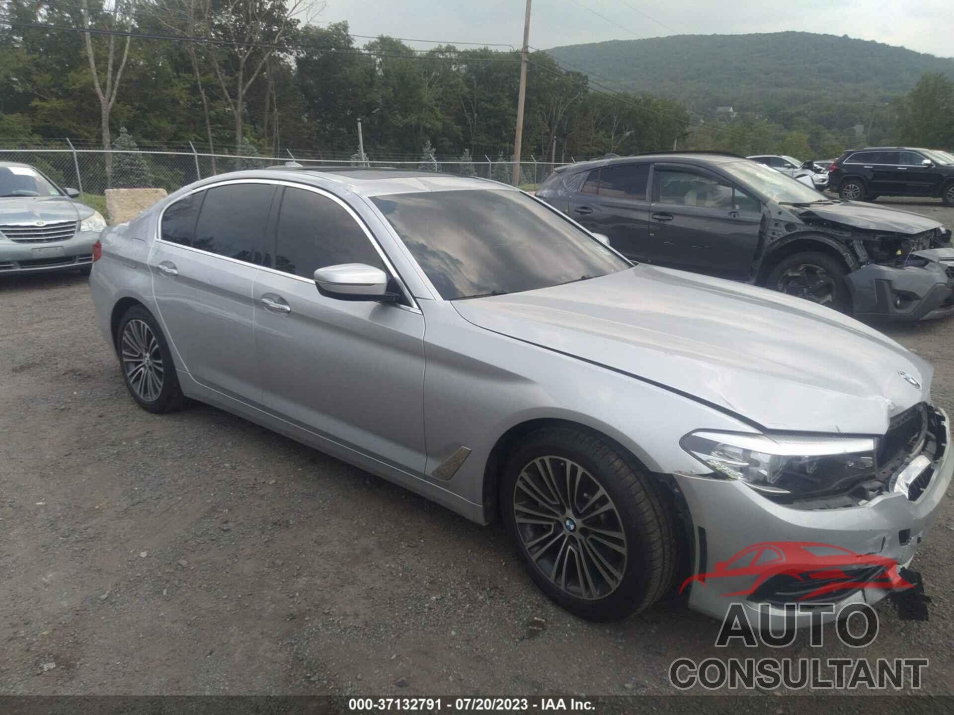 BMW 5 SERIES 2018 - WBAJA5C57JG898589