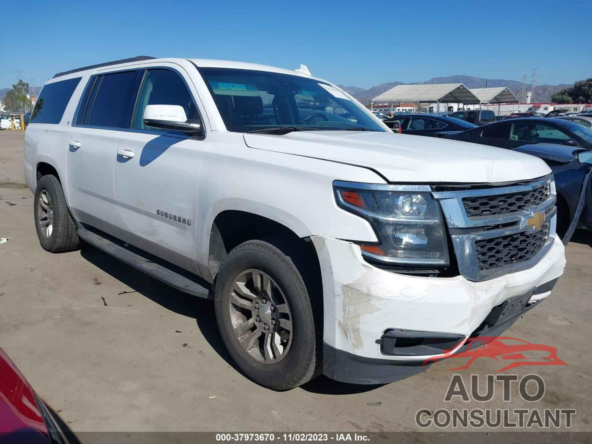 CHEVROLET SUBURBAN 2018 - 1GNSCHKC7JR129413