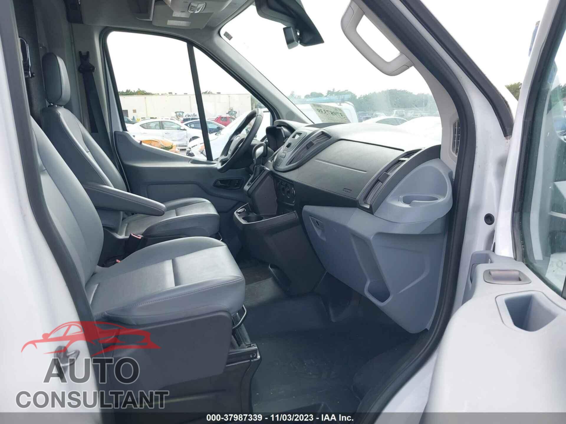 FORD TRANSIT 2019 - 1FTYE2CM7KKB07164