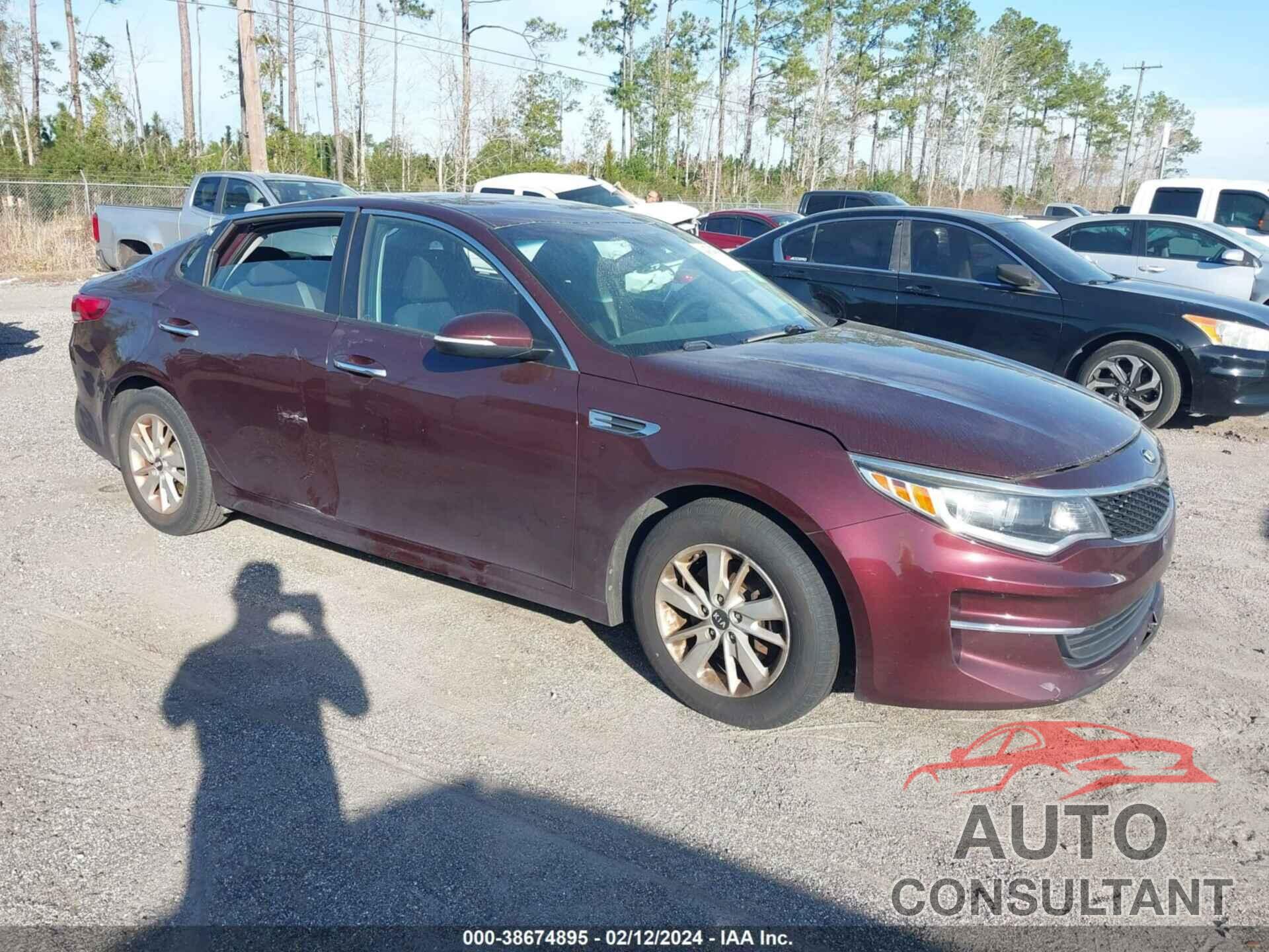 KIA OPTIMA 2018 - 5XXGT4L30JG206048