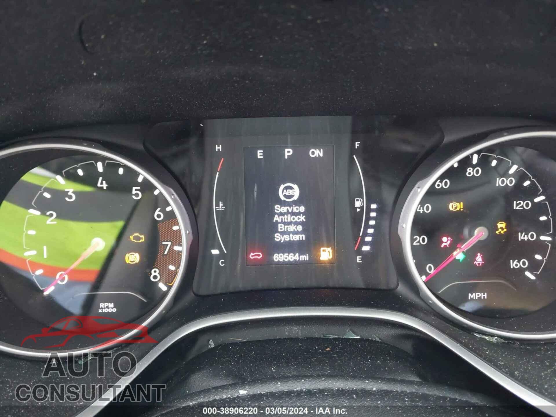 JEEP COMPASS 2019 - 3C4NJDBB0KT735382