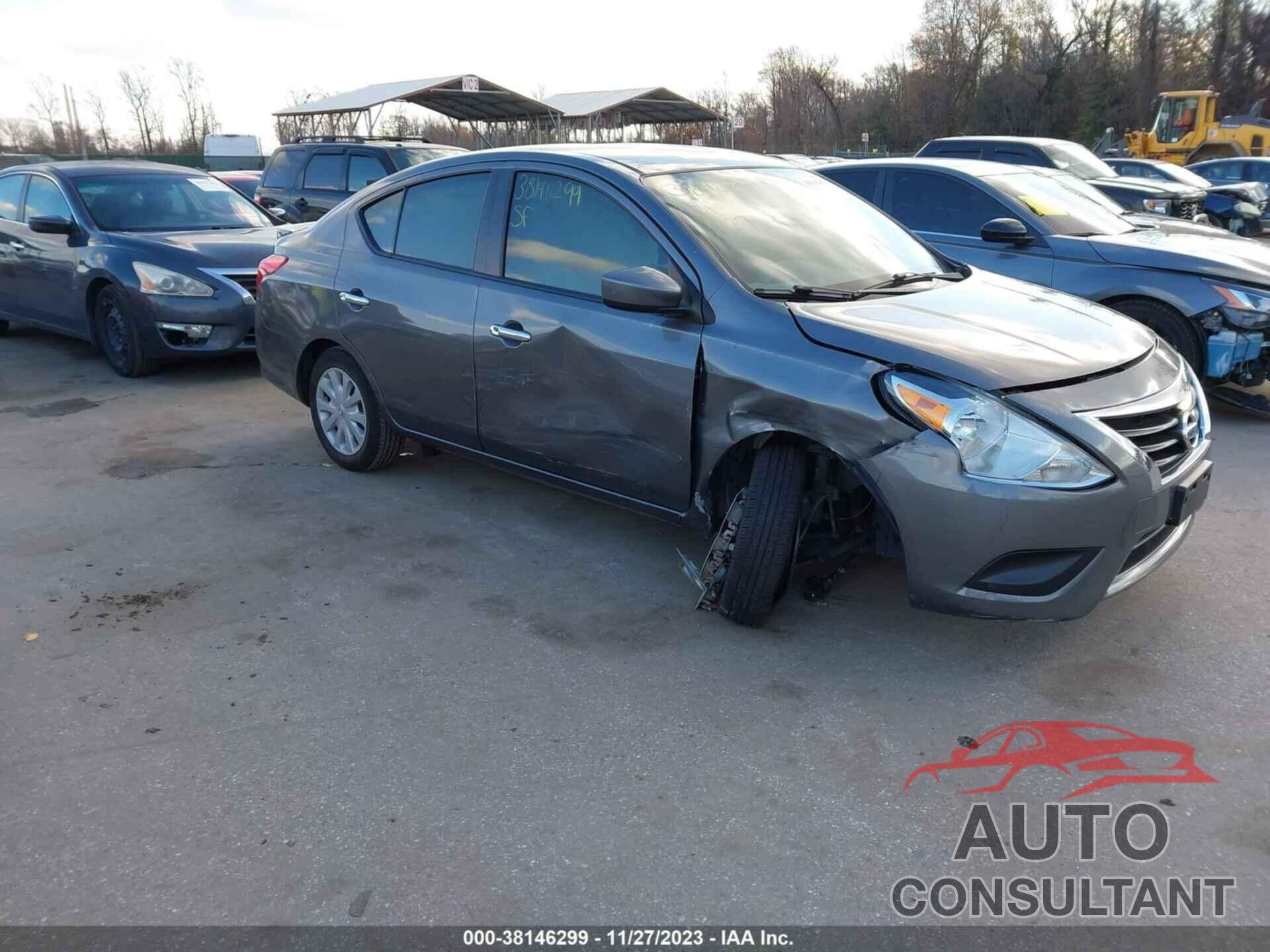 NISSAN VERSA 2018 - 3N1CN7APXJL817910