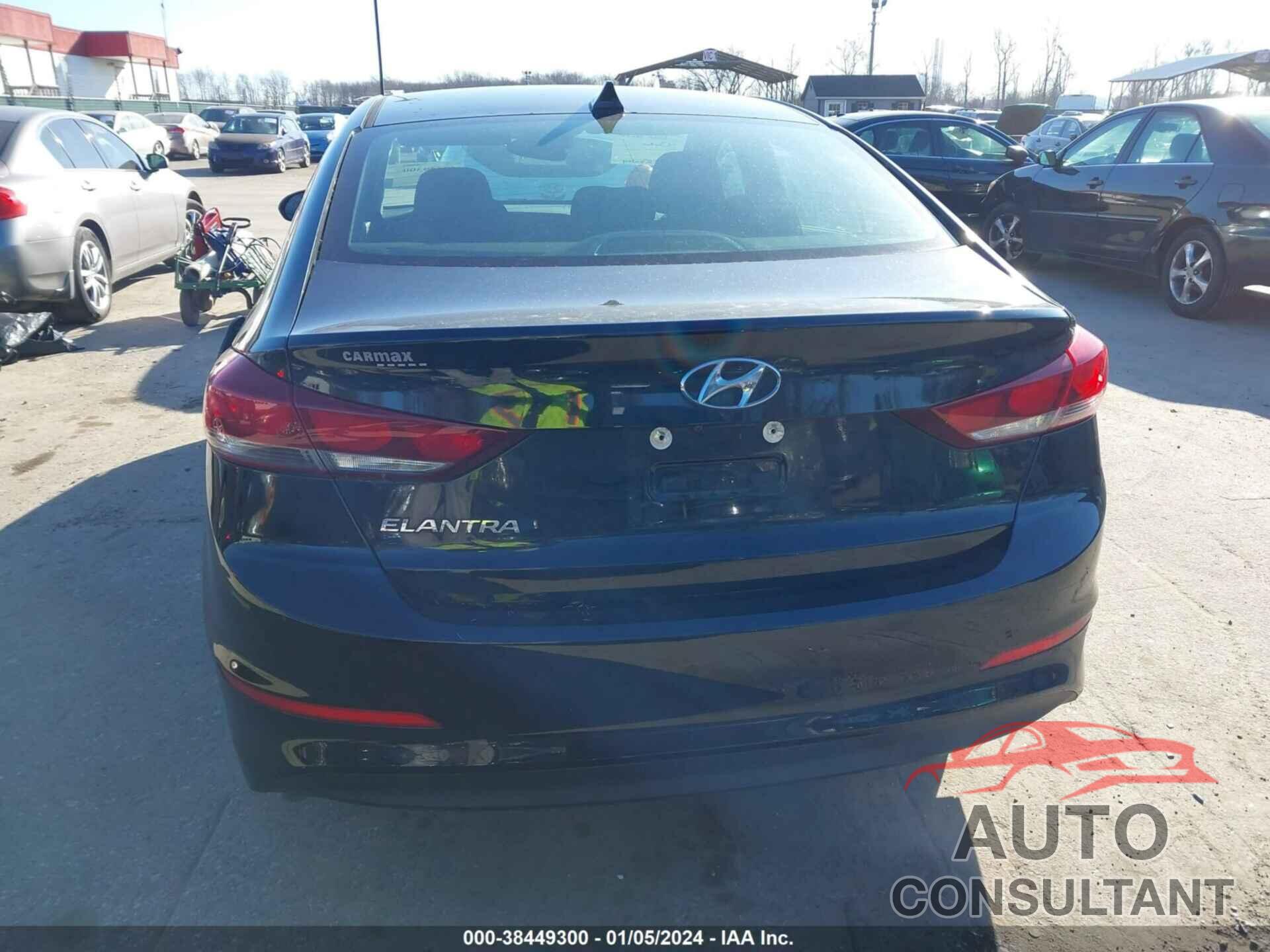 HYUNDAI ELANTRA 2018 - 5NPD84LF7JH229720