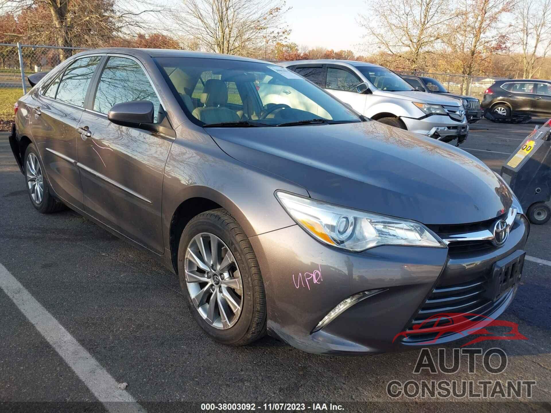 TOYOTA CAMRY 2015 - 4T4BF1FK0FR455116