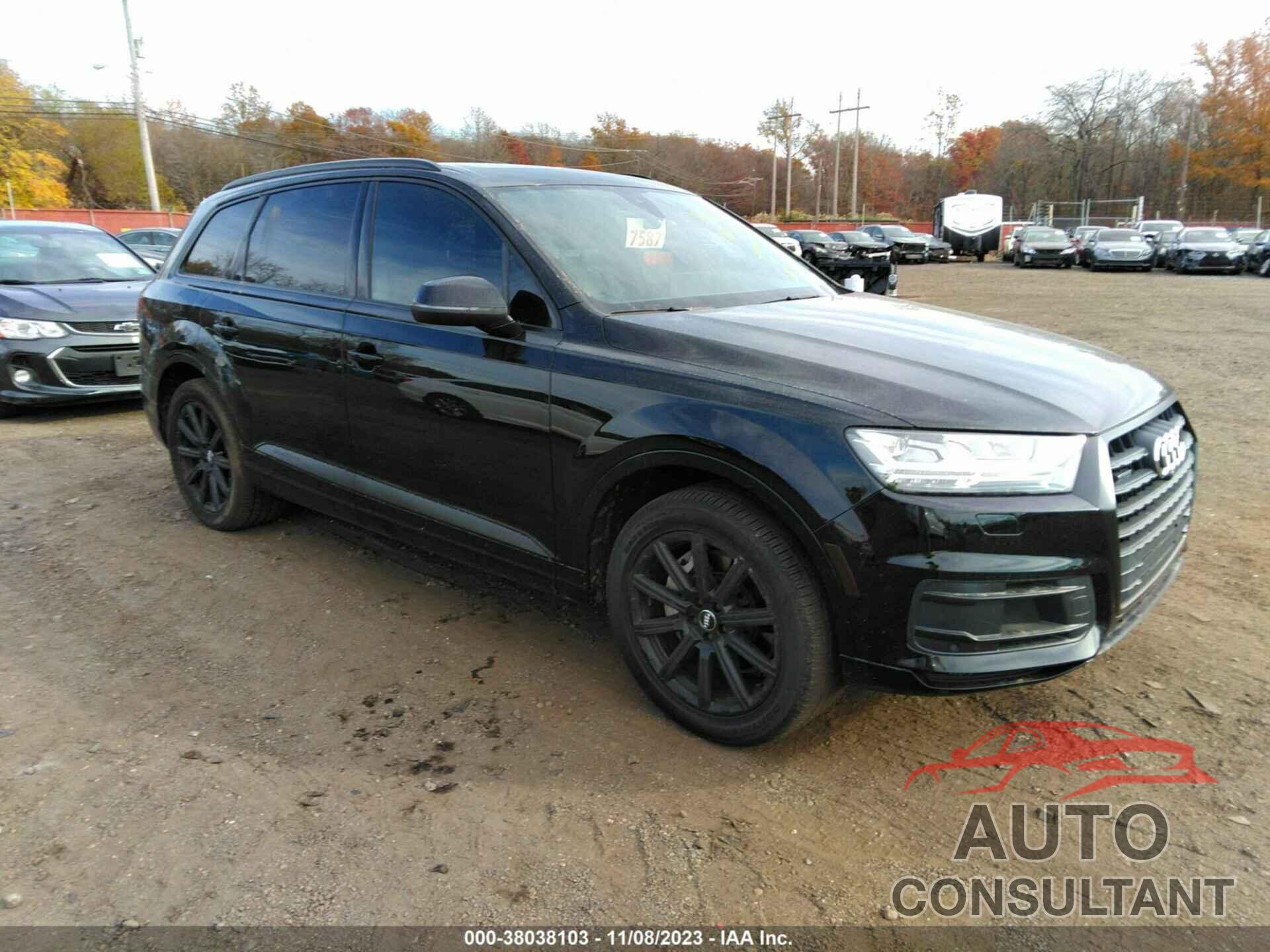 AUDI Q7 2019 - WA1LHAF70KD017225