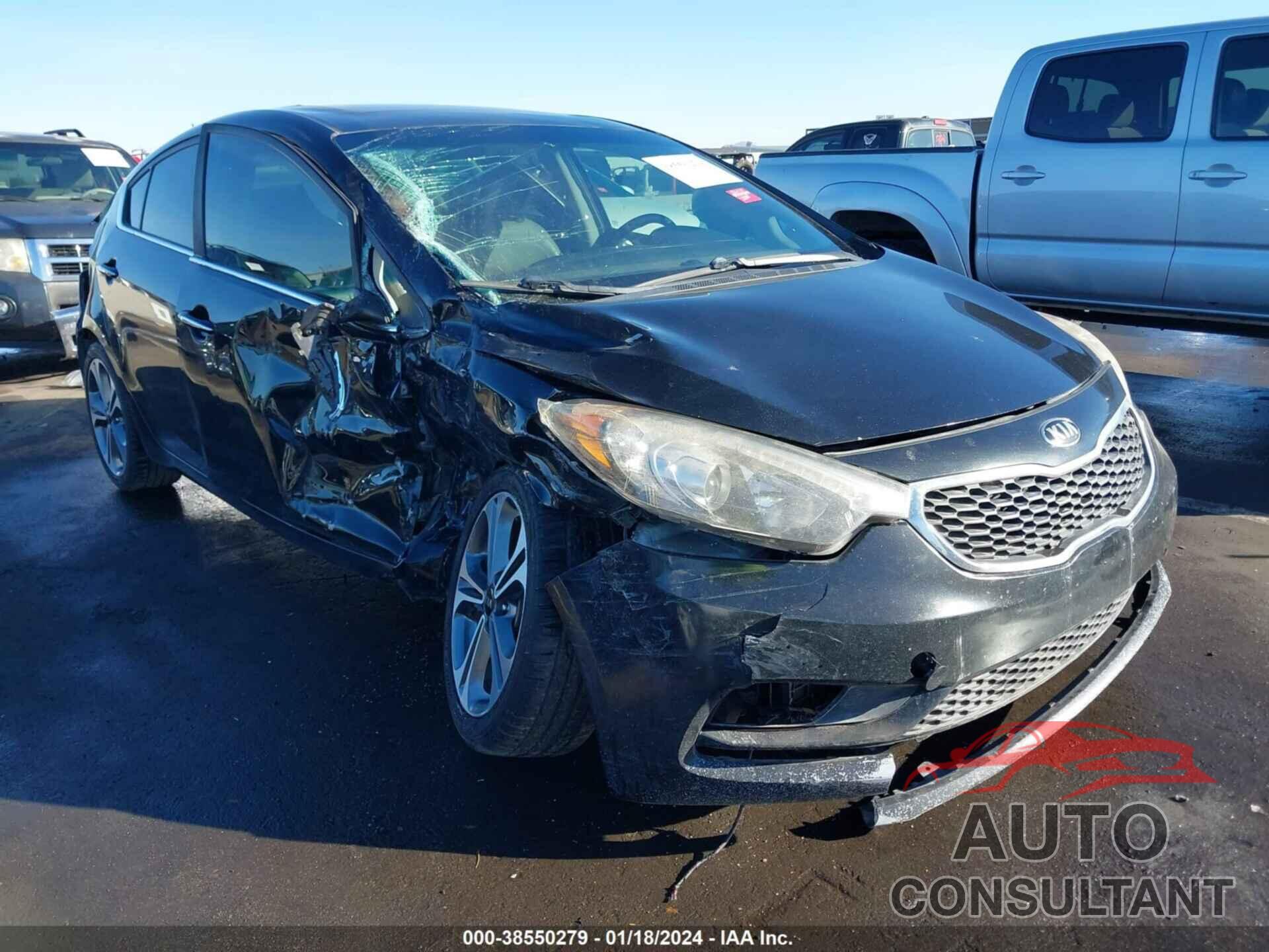 KIA FORTE 2016 - KNAFZ4A8XG5575177