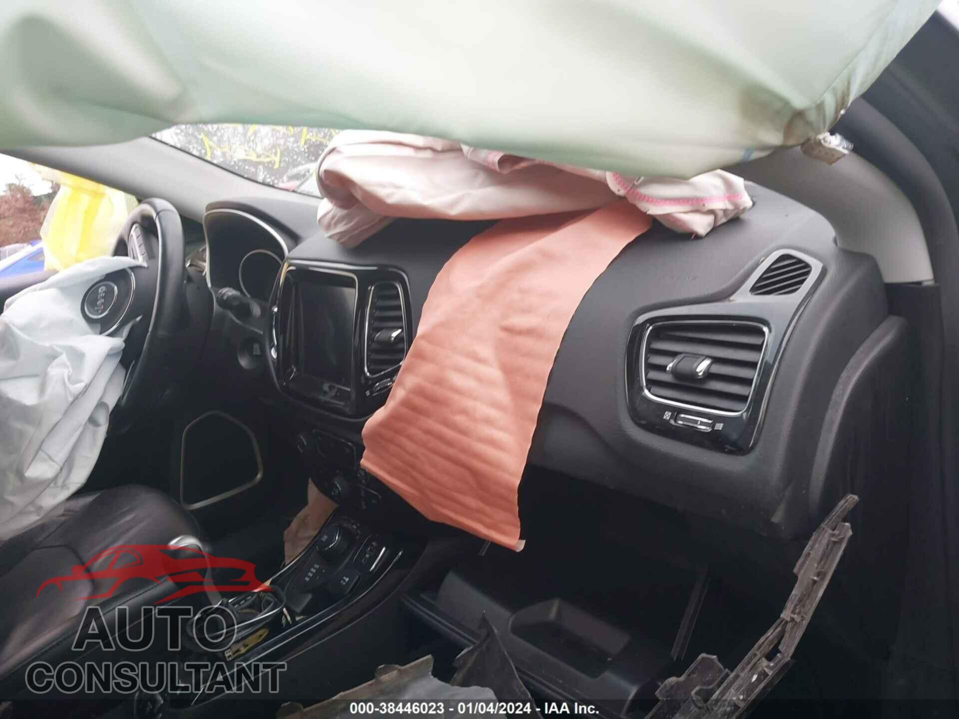 JEEP COMPASS 2020 - 3C4NJDCB8LT138125
