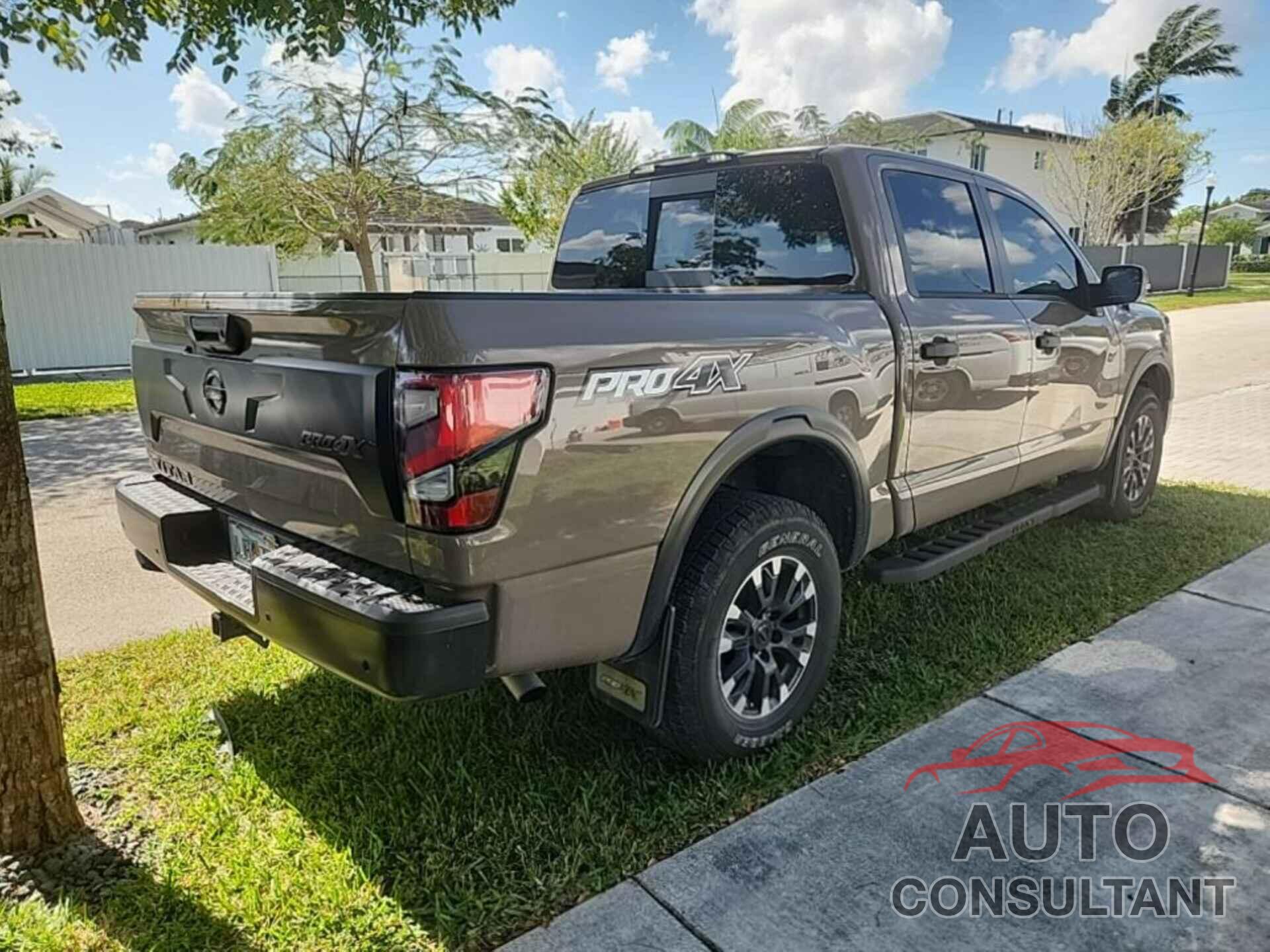 NISSAN TITAN 2021 - 1N6AA1ED2MN536862