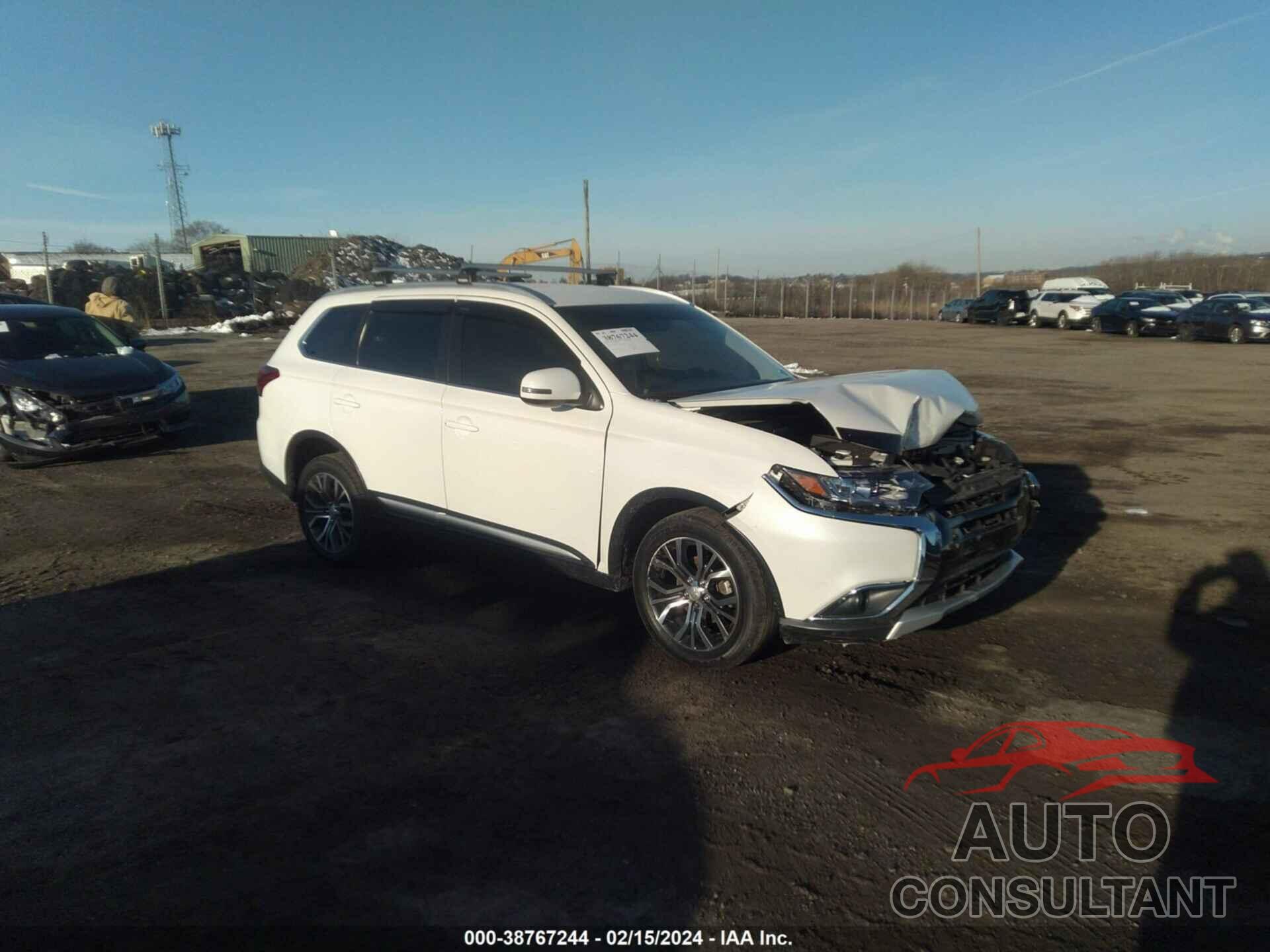 MITSUBISHI OUTLANDER 2018 - JA4AZ3A30JZ053745