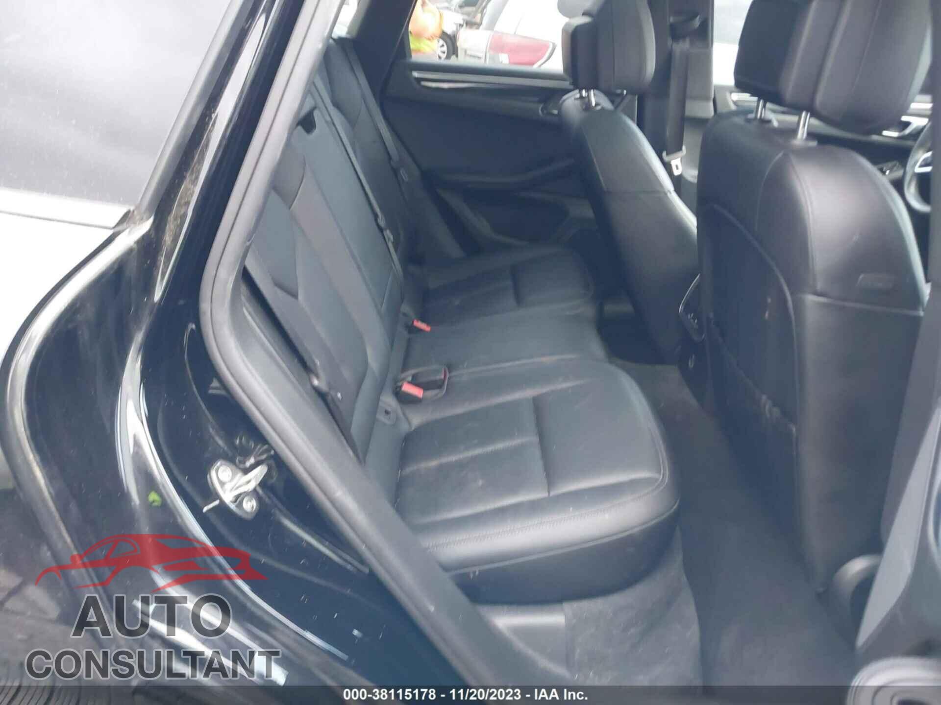PORSCHE MACAN 2017 - WP1AA2A52HLB80467