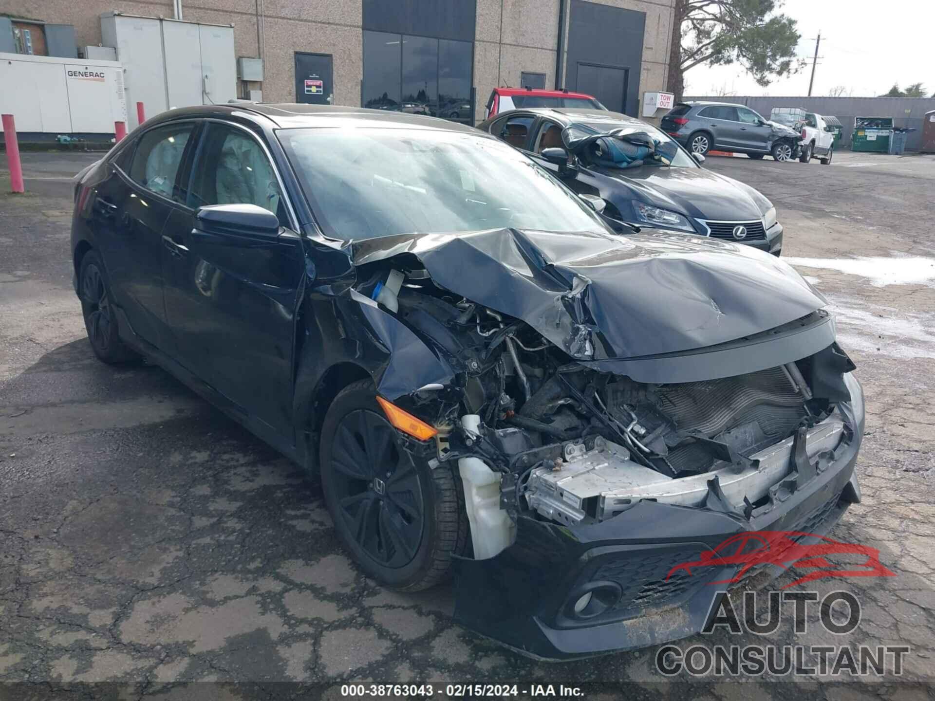 HONDA CIVIC 2019 - SHHFK7H69KU413771