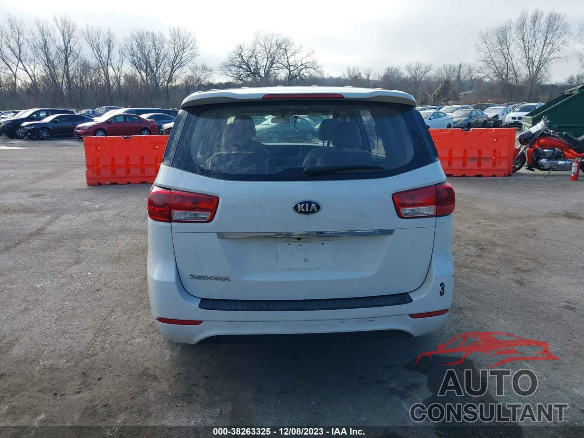 KIA SEDONA 2018 - KNDMA5C12J6386368