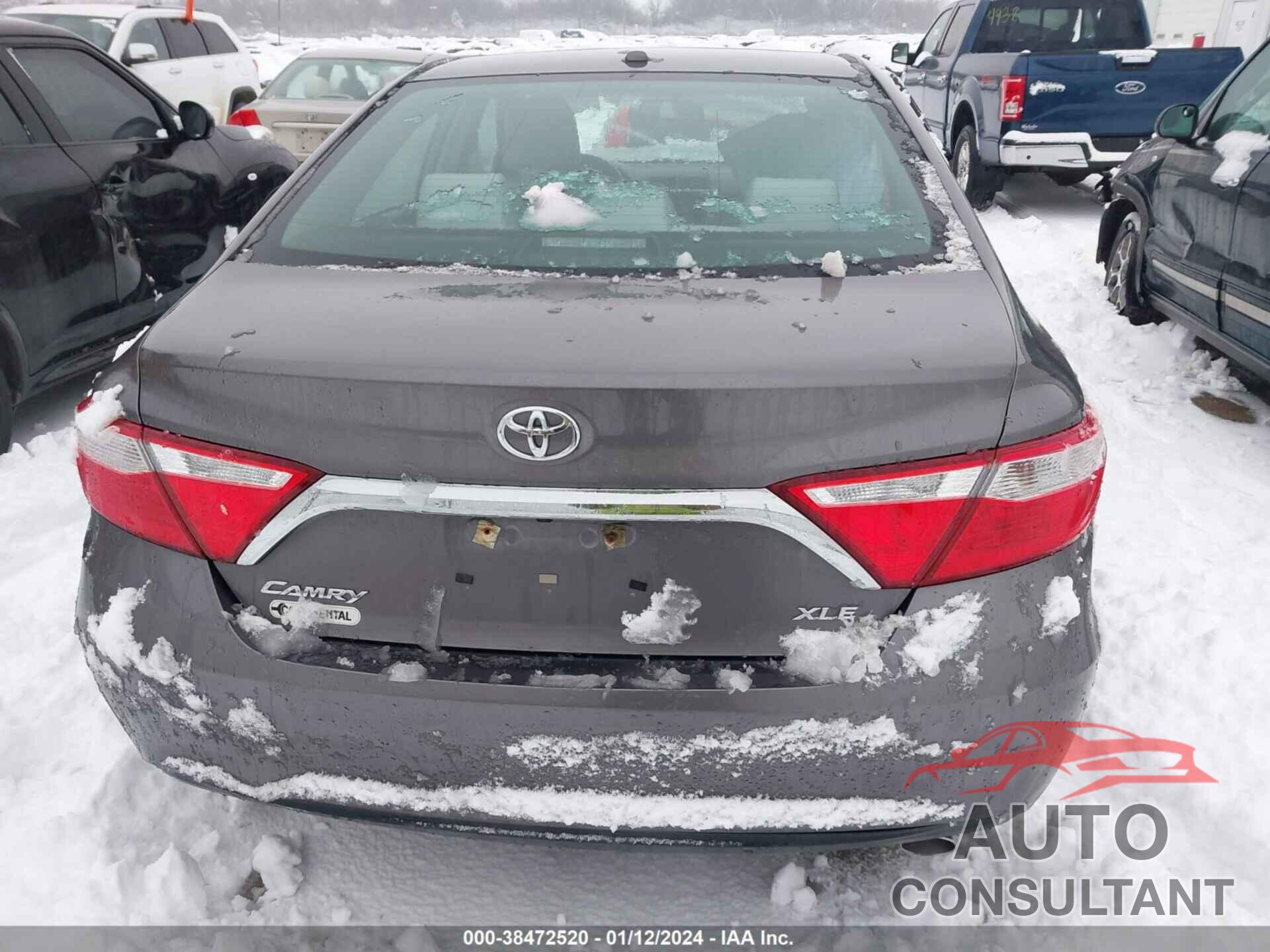 TOYOTA CAMRY 2016 - 4T4BF1FK5GR550840