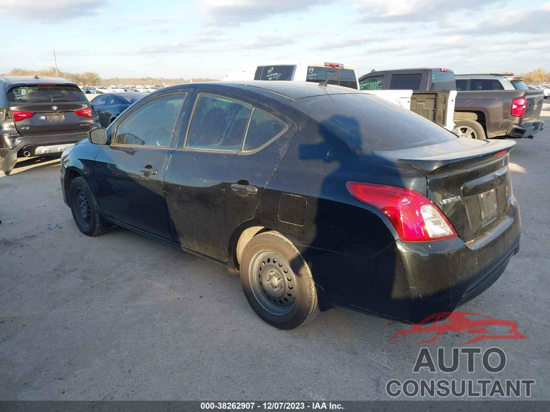 NISSAN VERSA 2016 - 3N1CN7AP8GL877497