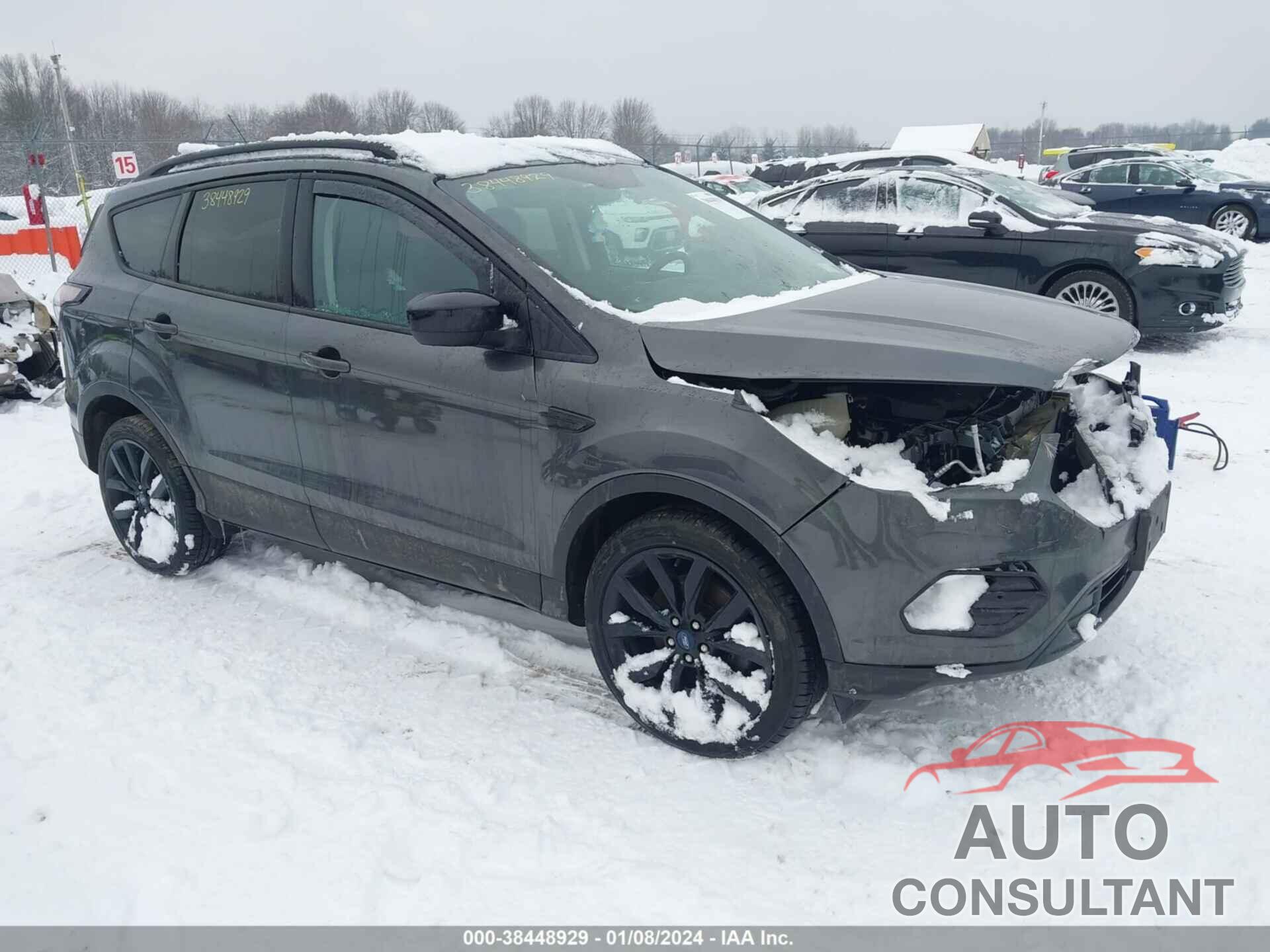 FORD ESCAPE 2018 - 1FMCU9GD1JUD25485