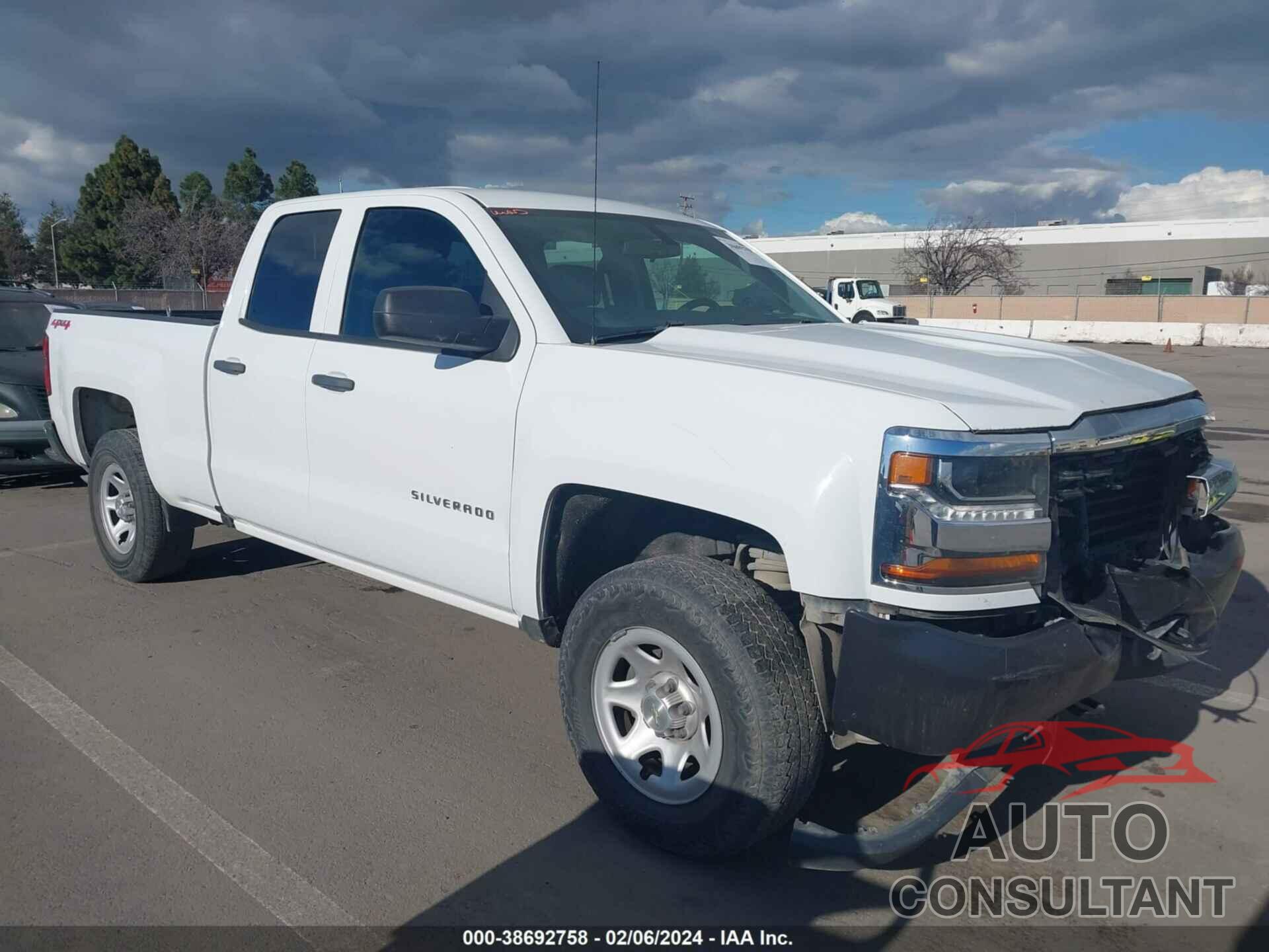 CHEVROLET SILVERADO 1500 2017 - 1GCVKNEH5HZ274507