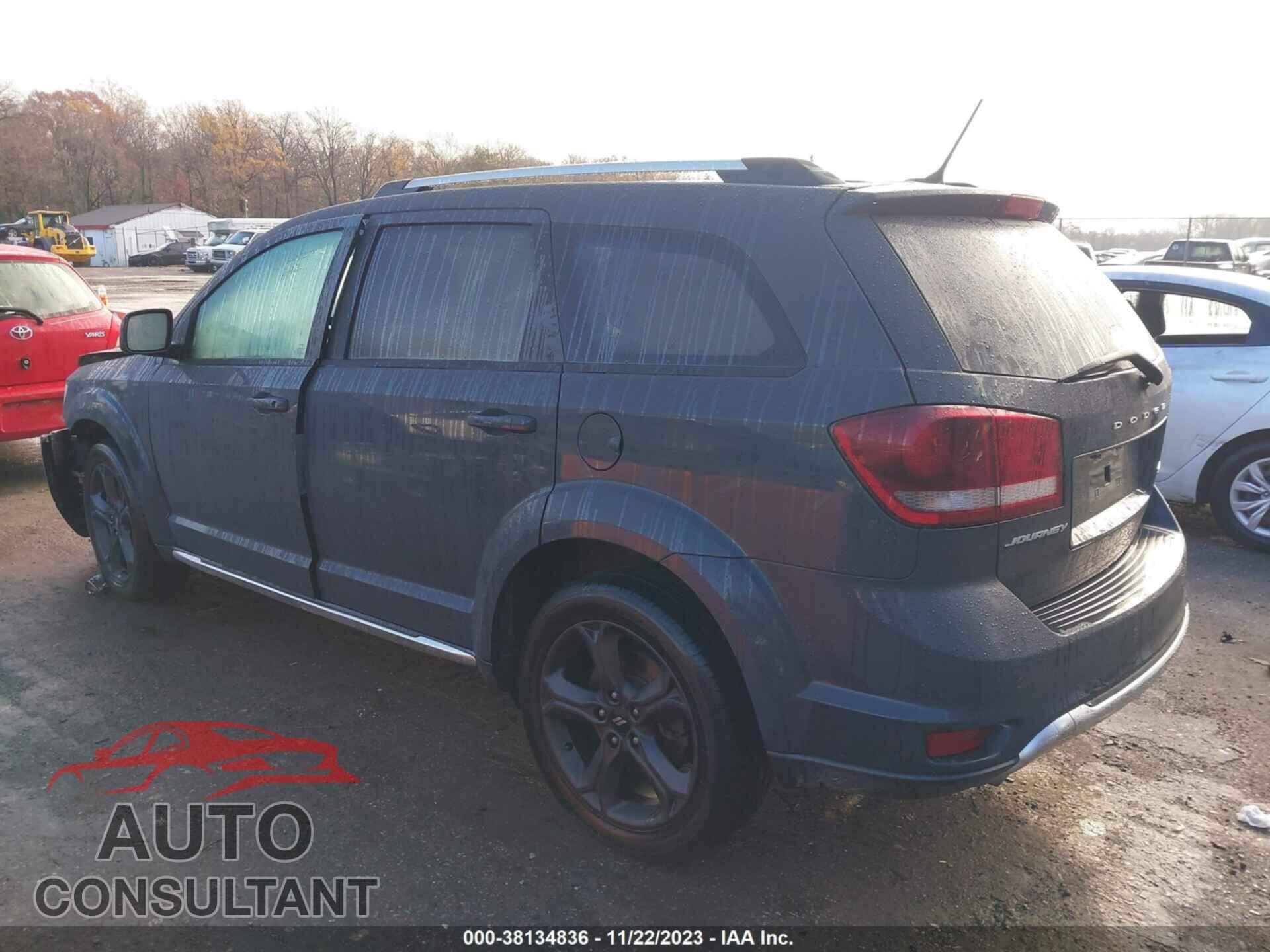DODGE JOURNEY 2018 - 3C4PDCGG3JT257357