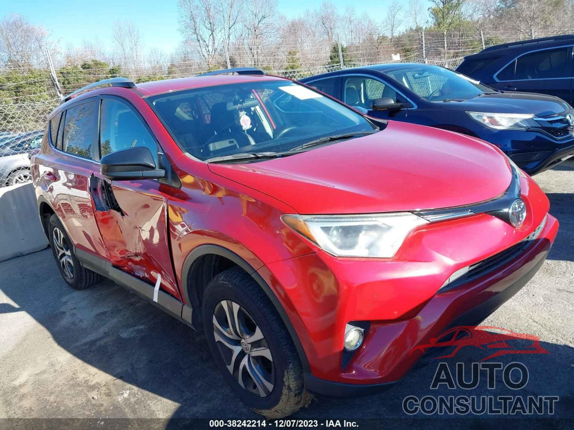 TOYOTA RAV4 2016 - JTMZFREV8GJ096124