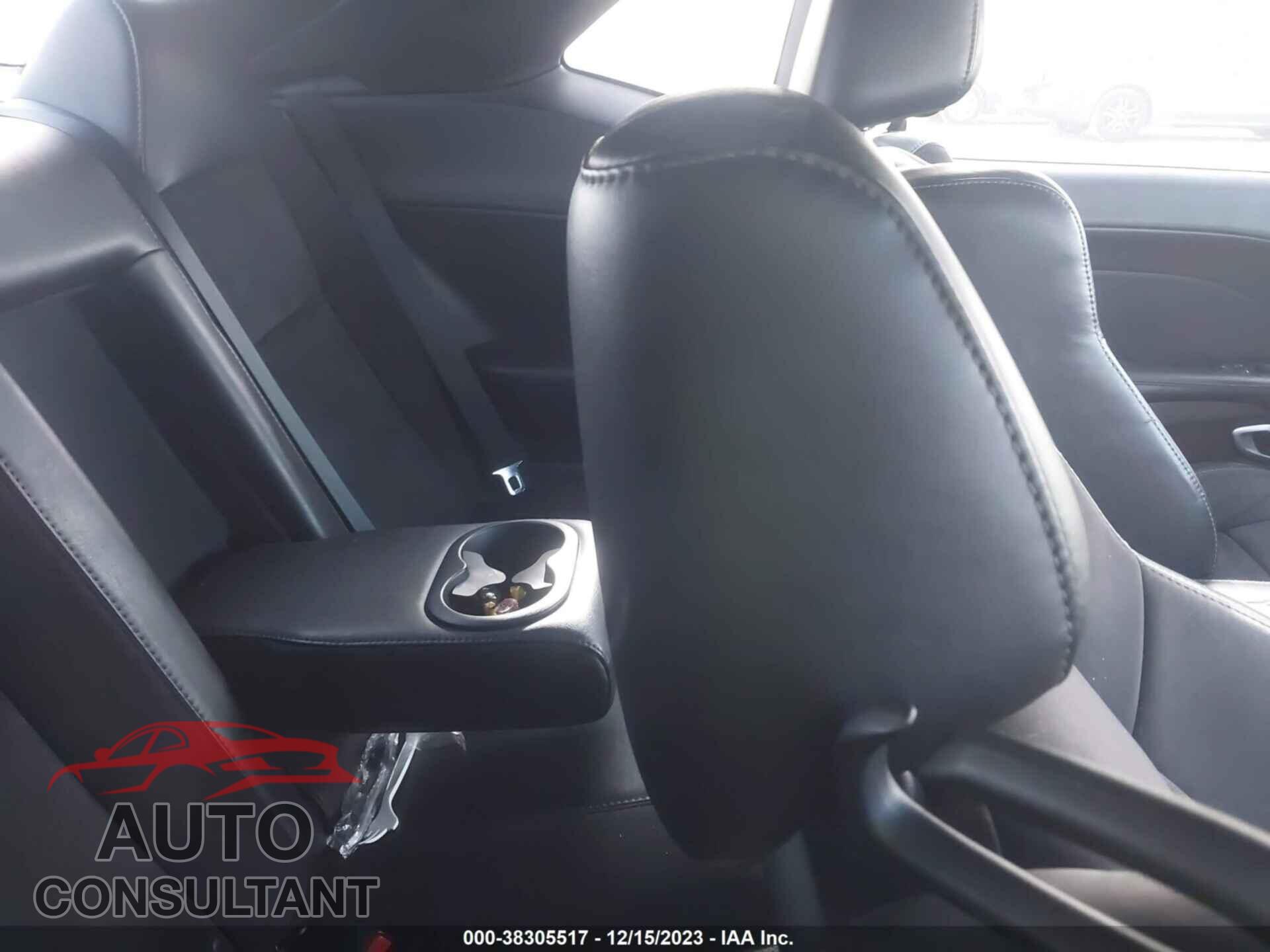 DODGE CHALLENGER 2018 - 2C3CDZAG2JH310508