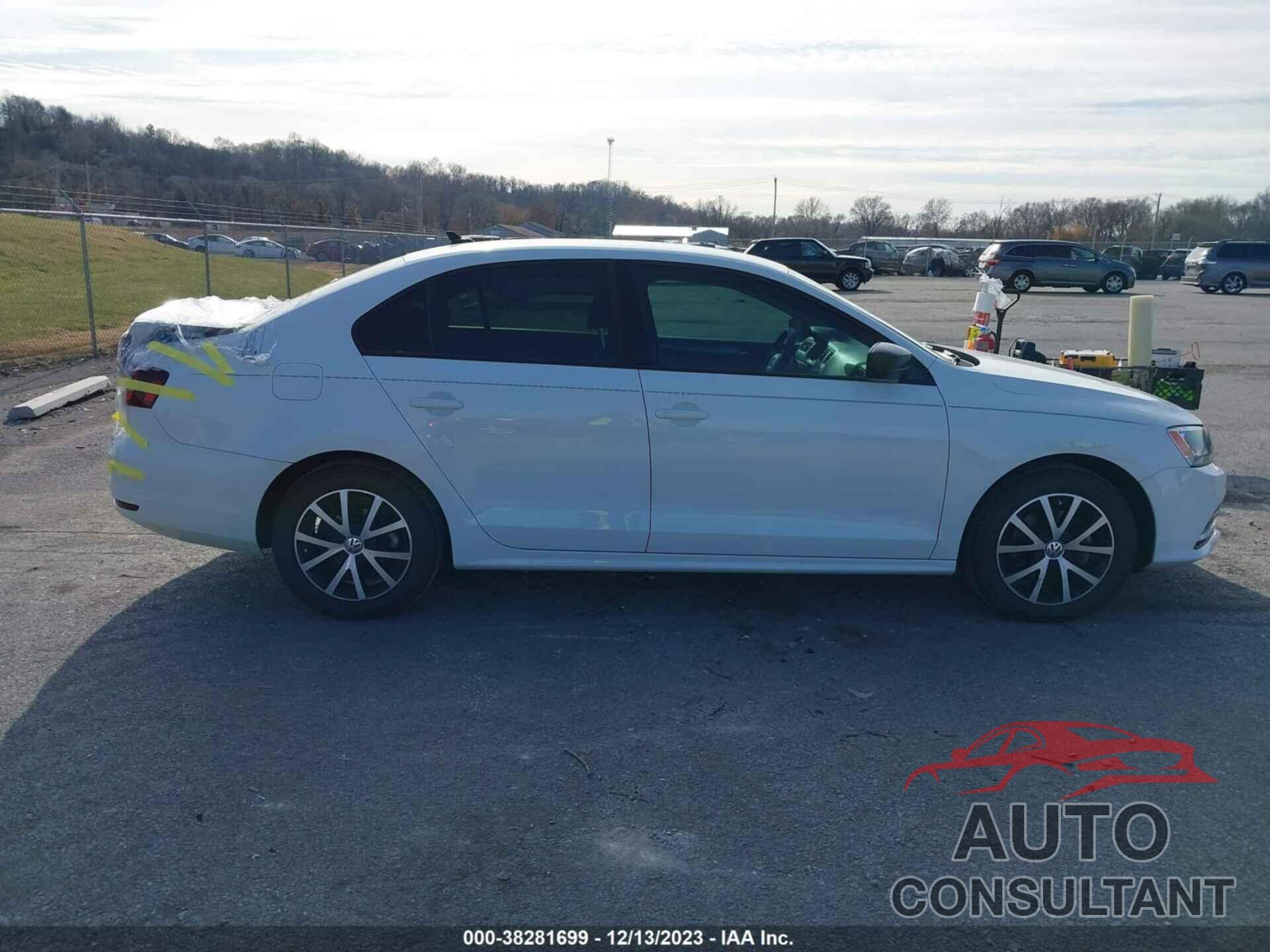 VOLKSWAGEN JETTA 2016 - 3VWB67AJXGM263897