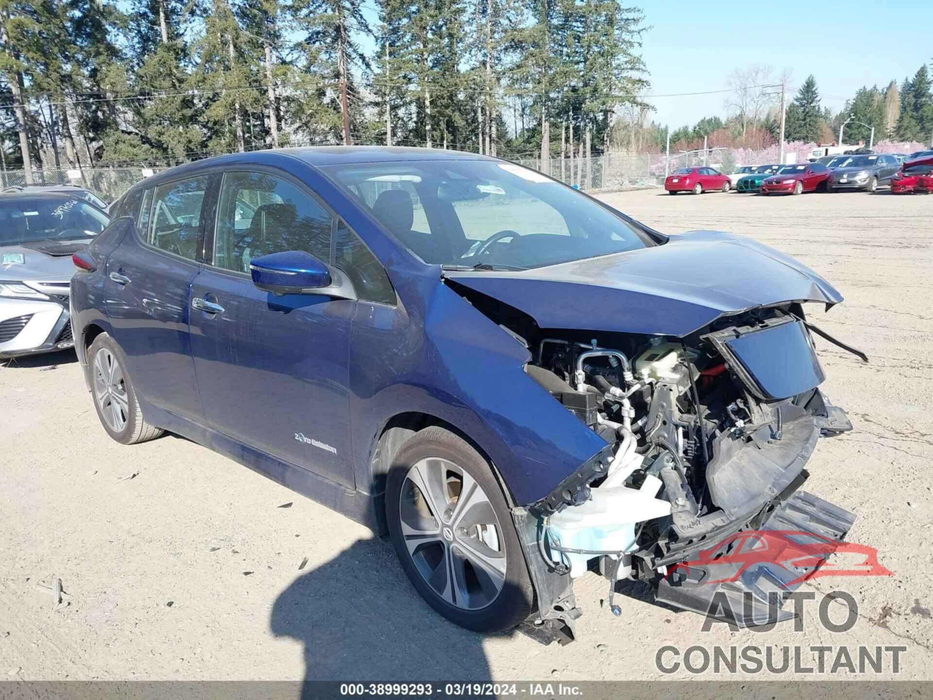 NISSAN LEAF 2018 - 1N4AZ1CP1JC314819