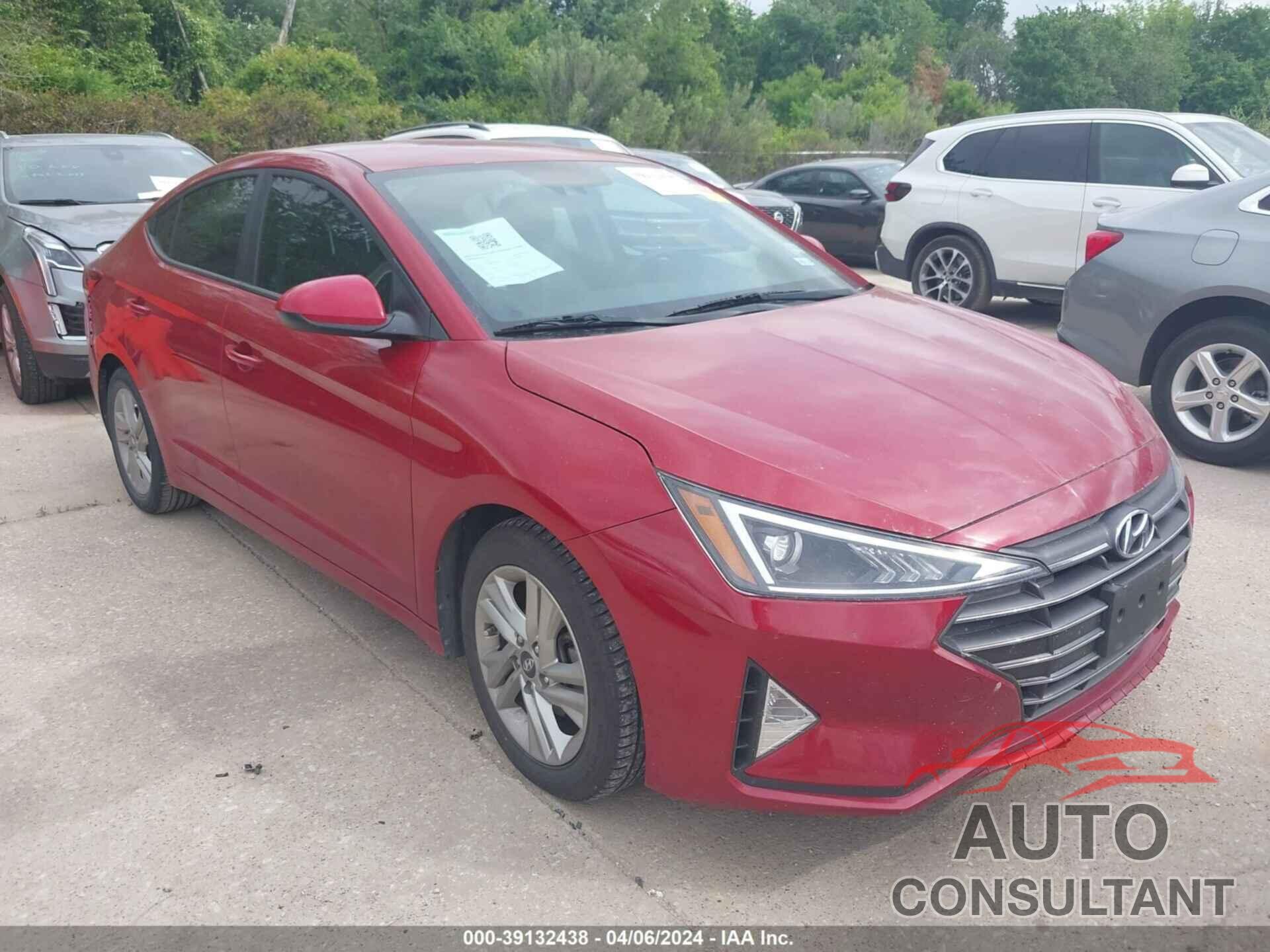 HYUNDAI ELANTRA 2020 - KMHD84LF7LU036813