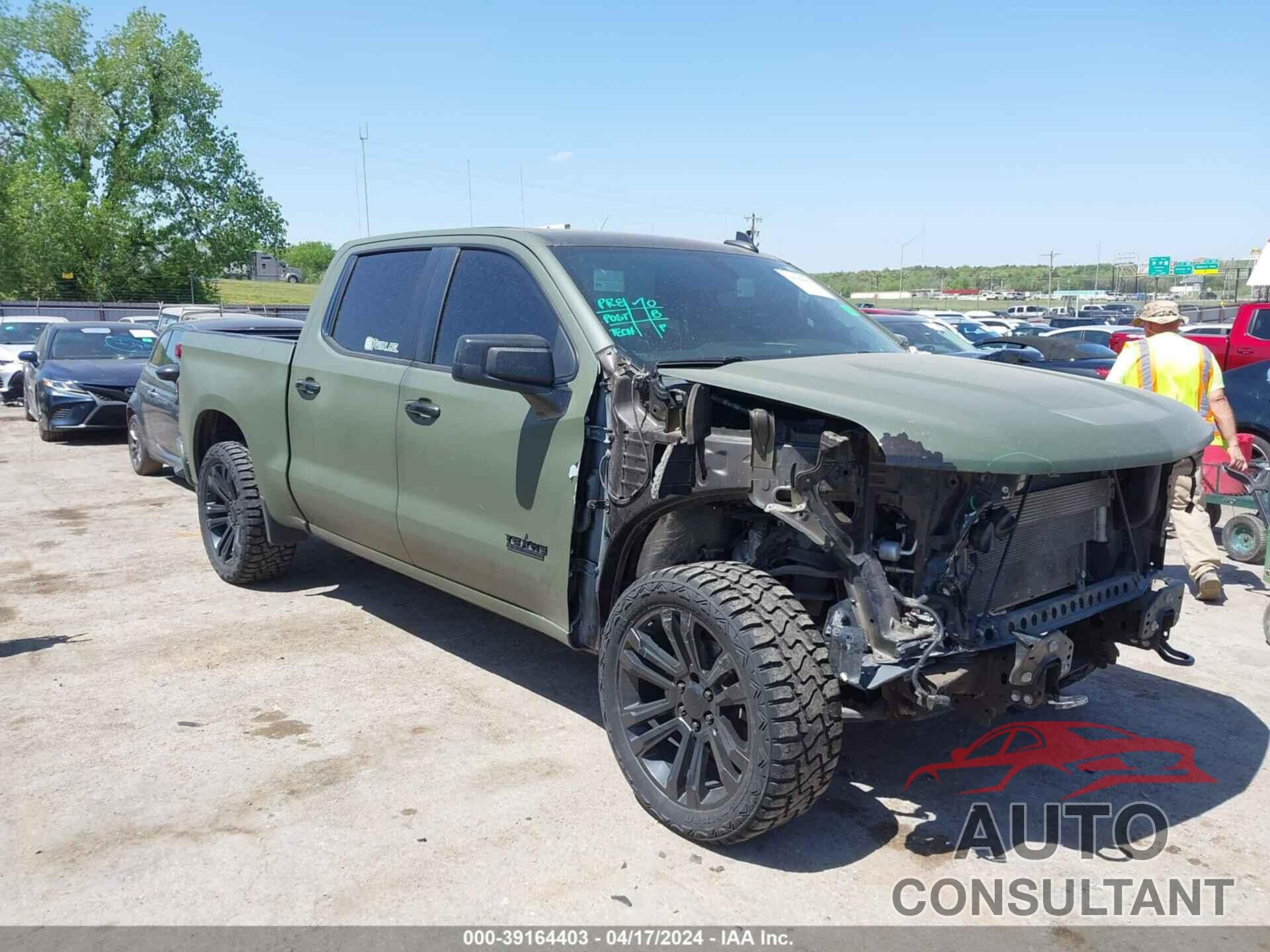 CHEVROLET SILVERADO 1500 2019 - 1GCUYDED3KZ423179