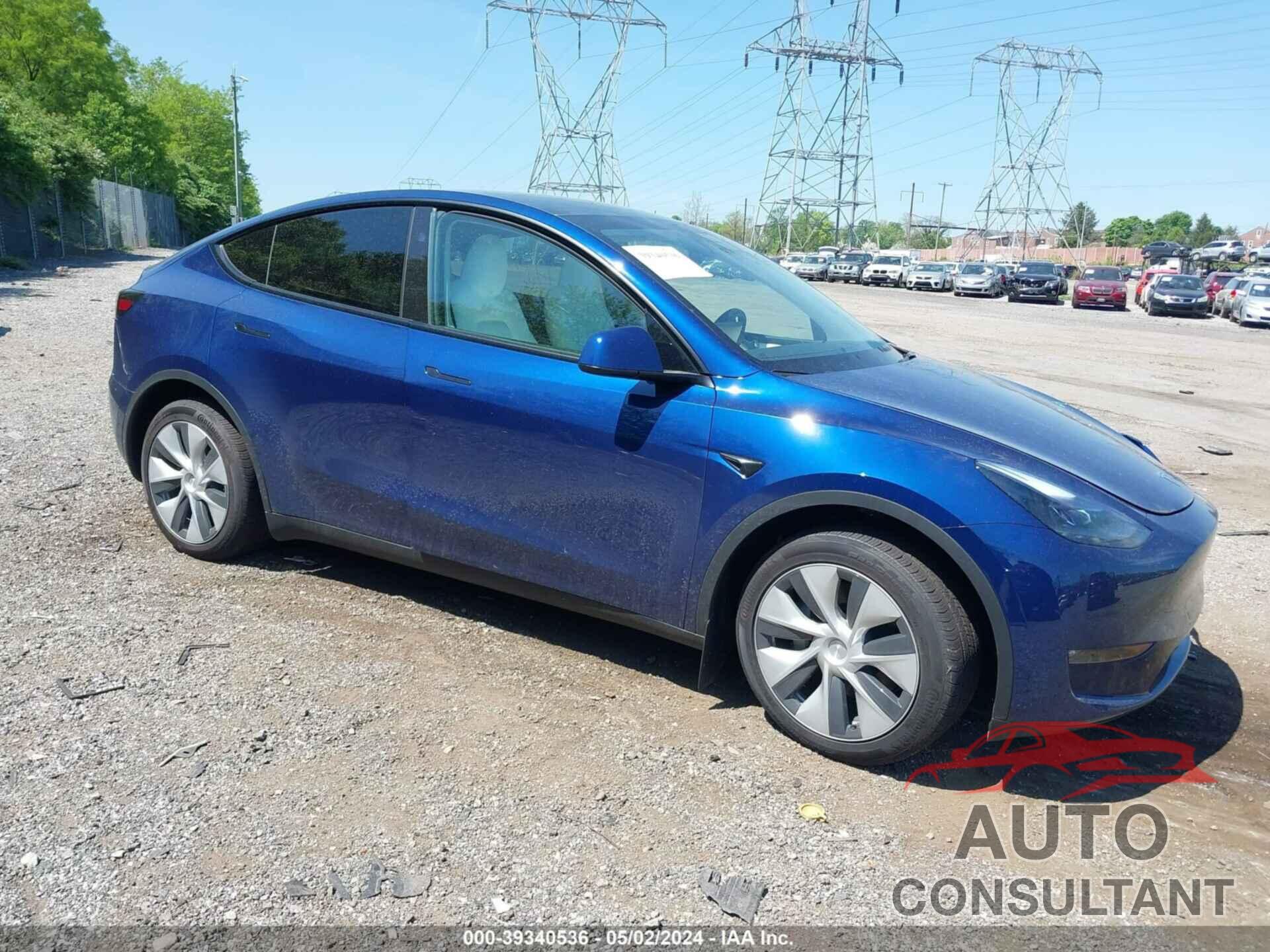 TESLA MODEL Y 2024 - 7SAYGDEEXRF036872