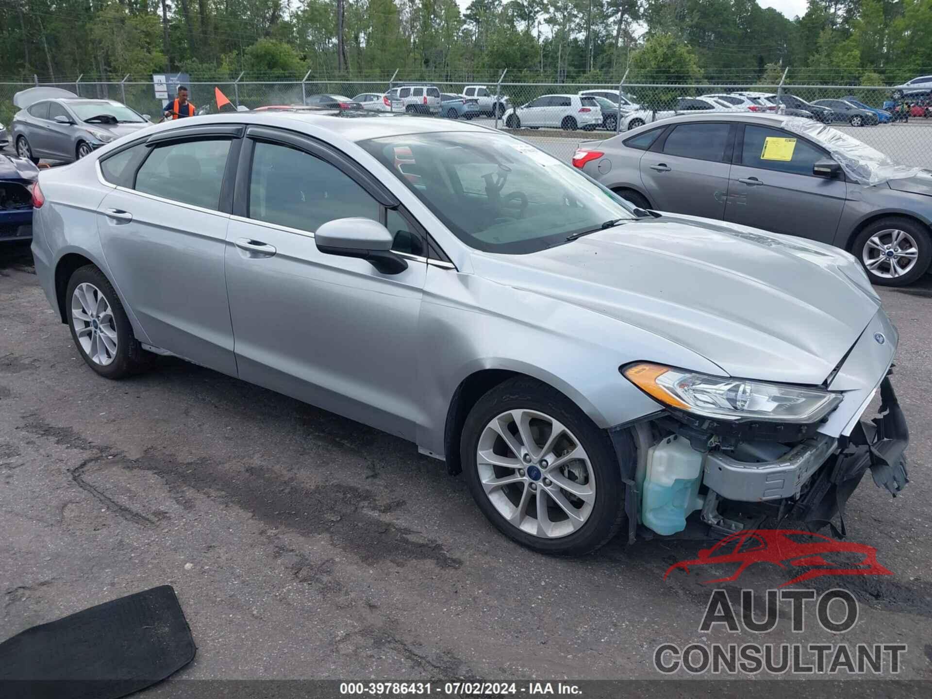 FORD FUSION 2020 - 3FA6P0LU8LR104024