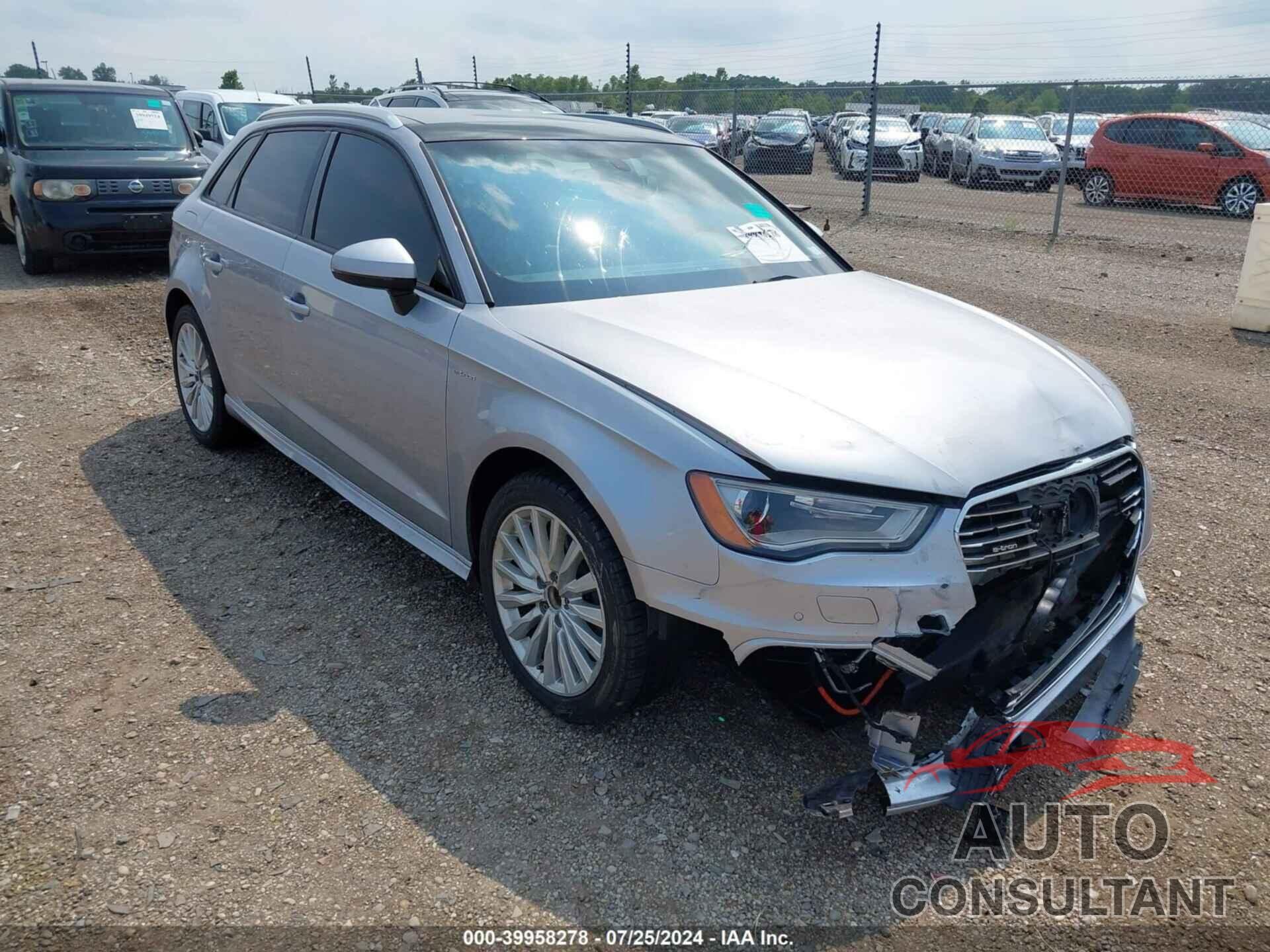 AUDI A3 E-TRON 2016 - WAUUPBFF7GA069001