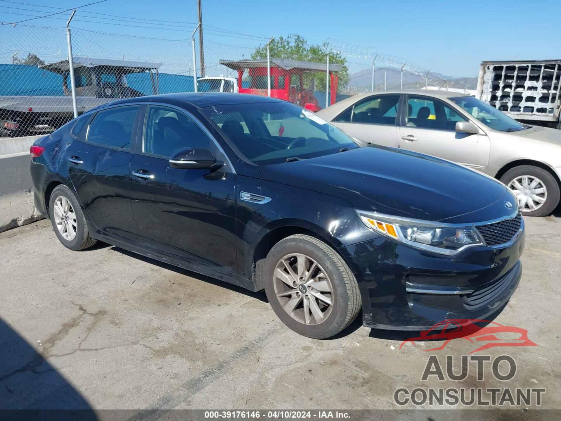 KIA OPTIMA 2018 - 5XXGT4L38JG178757