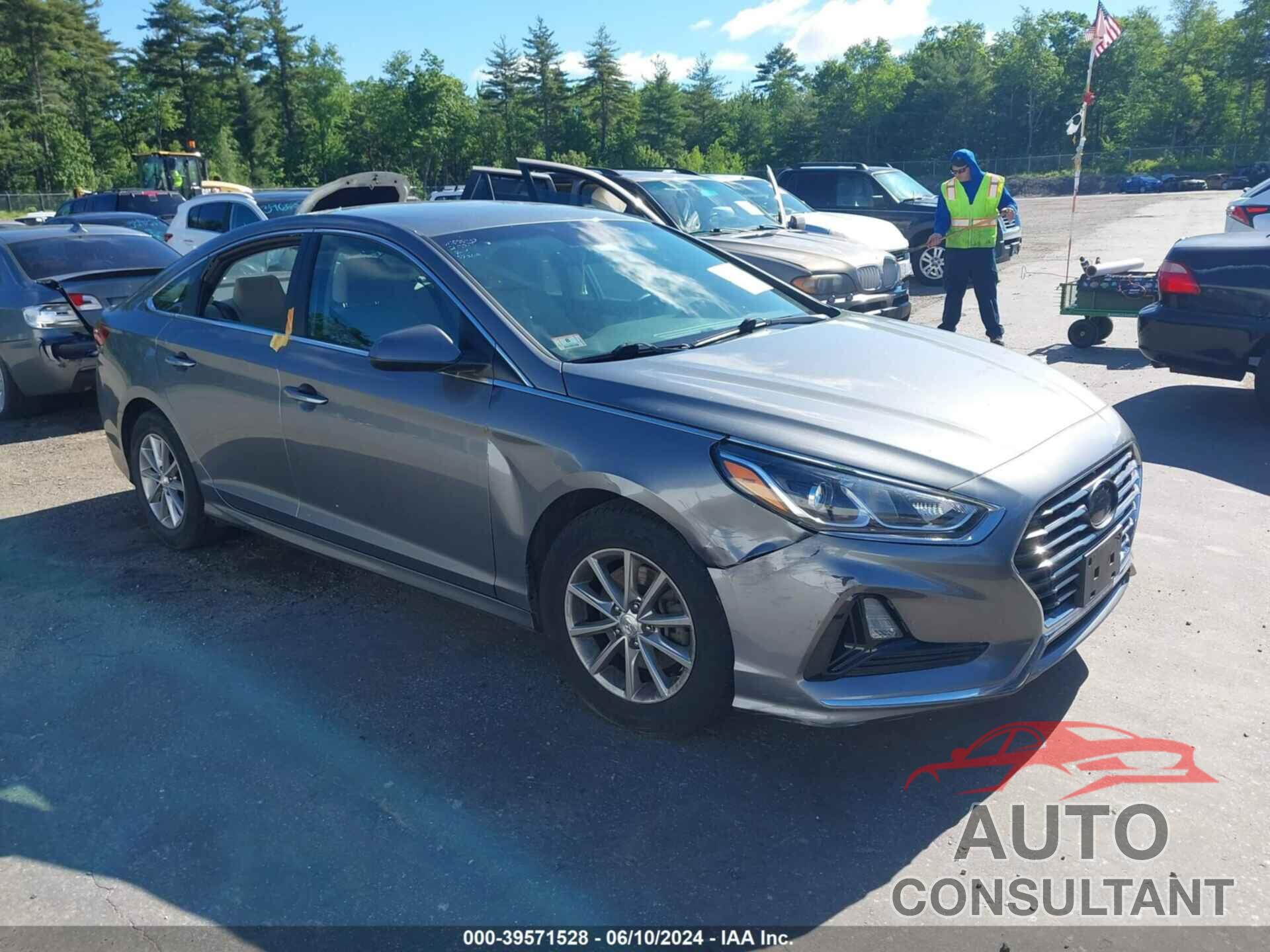 HYUNDAI SONATA 2018 - 5NPE24AF8JH684195