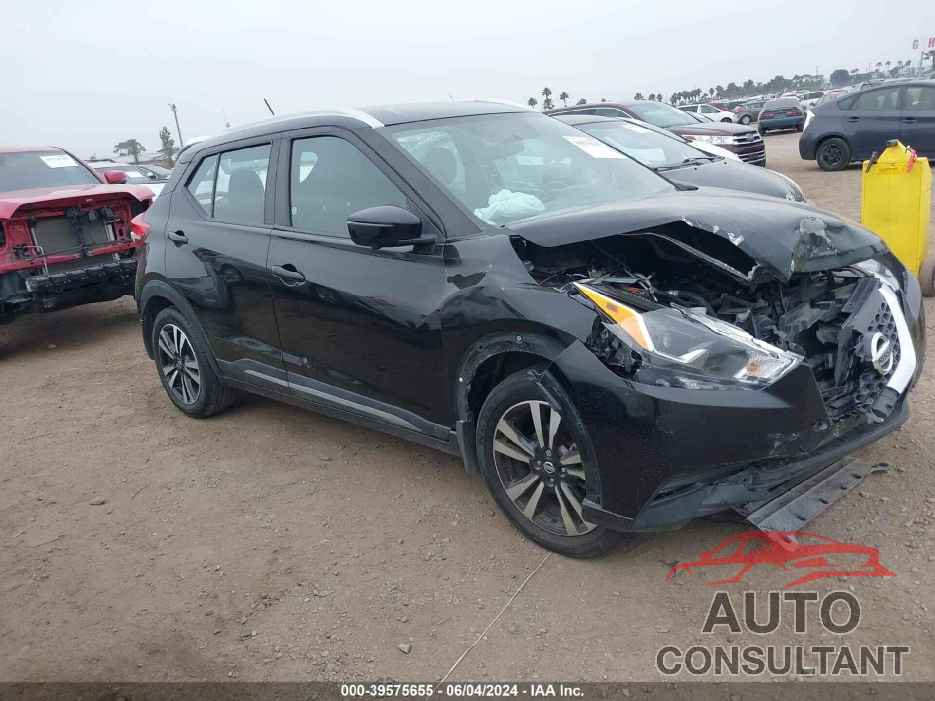 NISSAN KICKS 2019 - 3N1CP5CU2KL568652