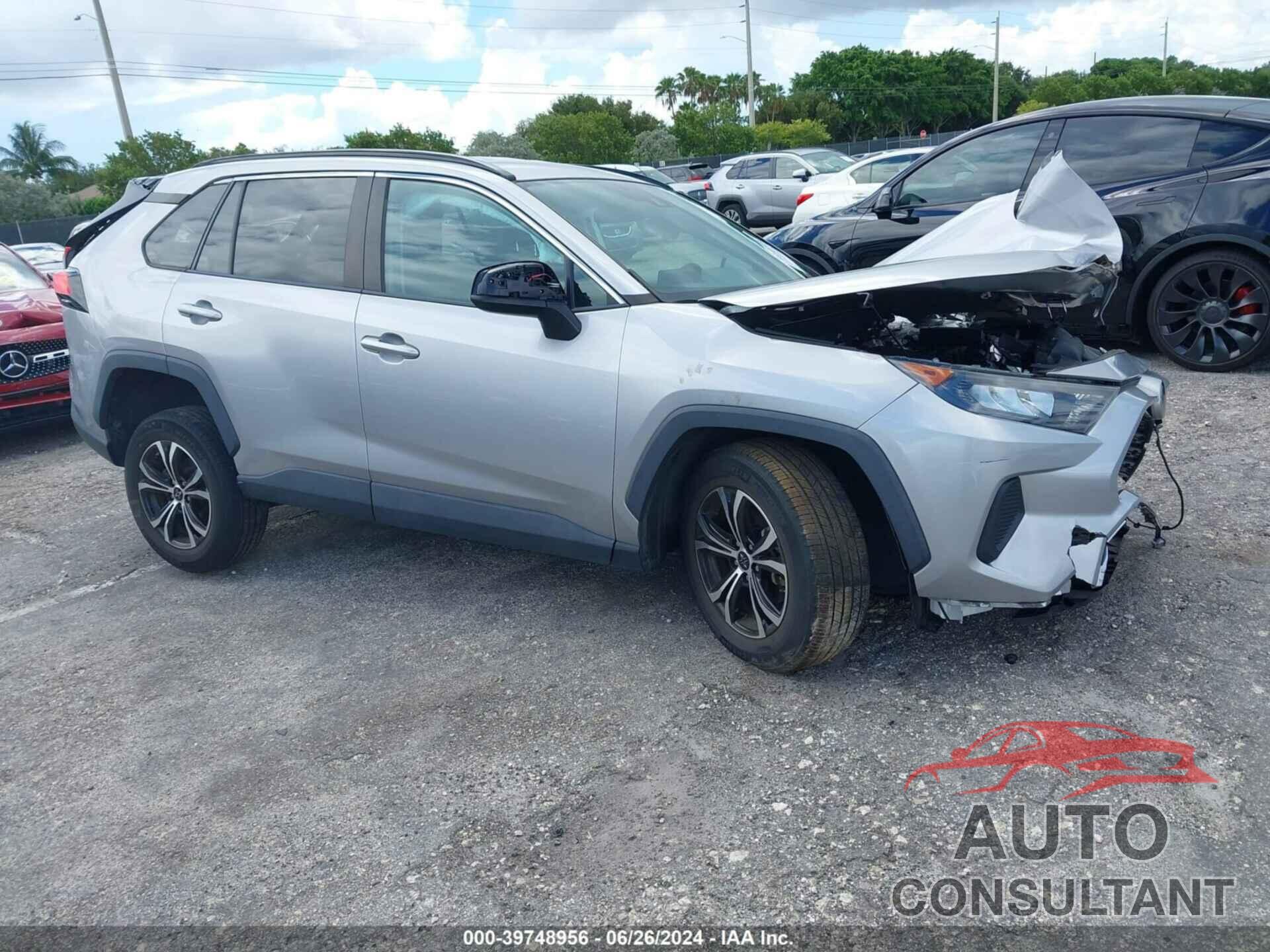 TOYOTA RAV4 2021 - 2T3H1RFV5MC118796