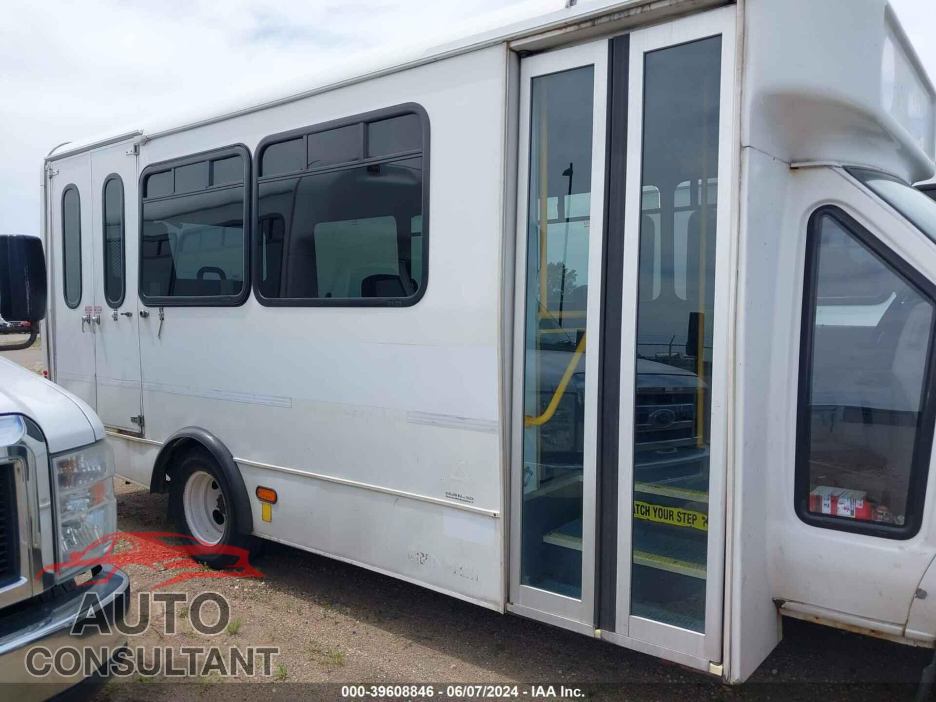 FORD E-450 CUTAWAY 2016 - 1FDFE4FS3GDC32084