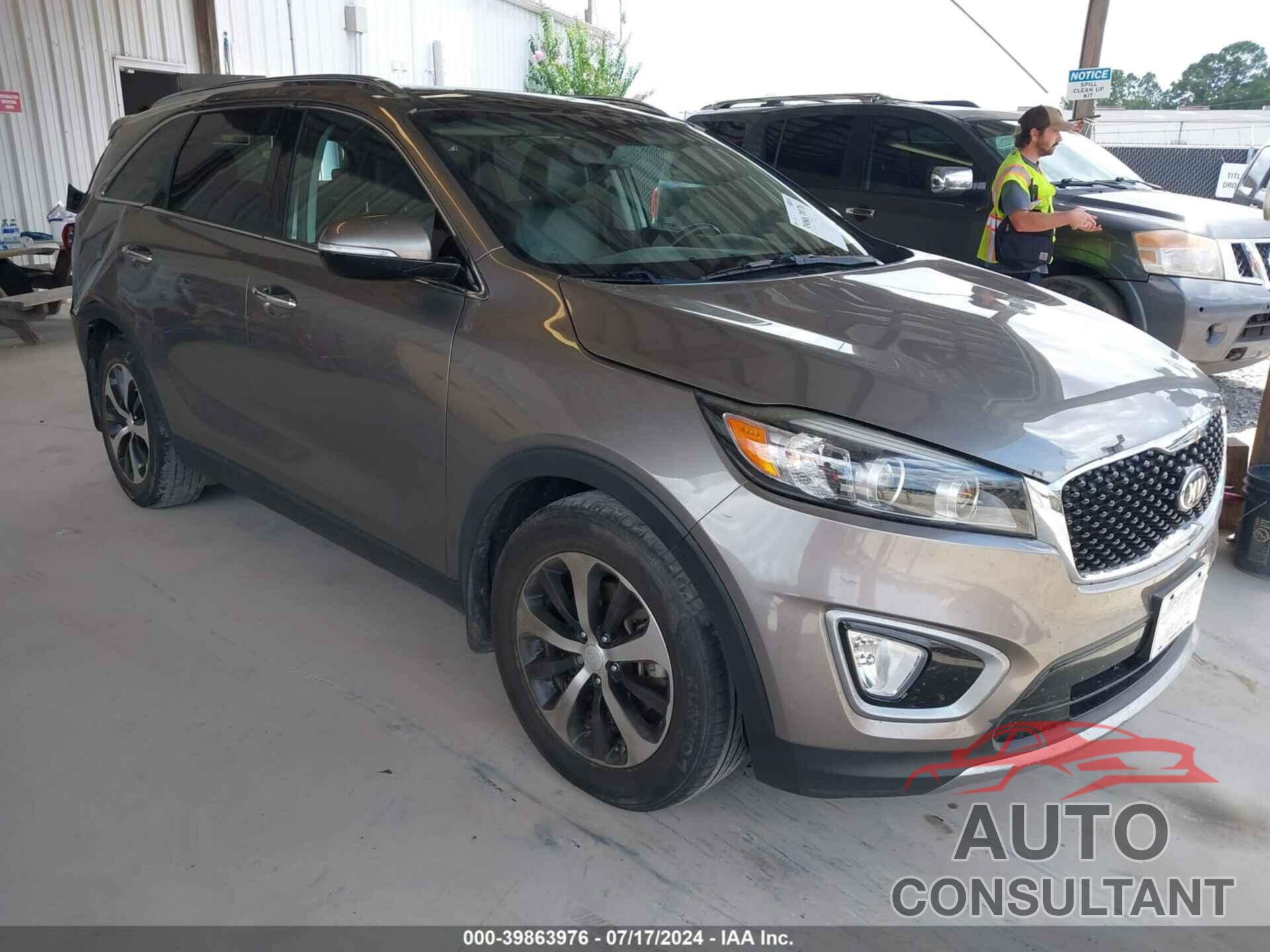 KIA SORENTO 2016 - 5XYPH4A52GG155596