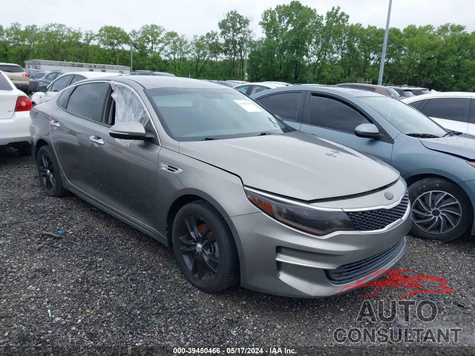 KIA OPTIMA 2017 - 5XXGT4L32HG133985