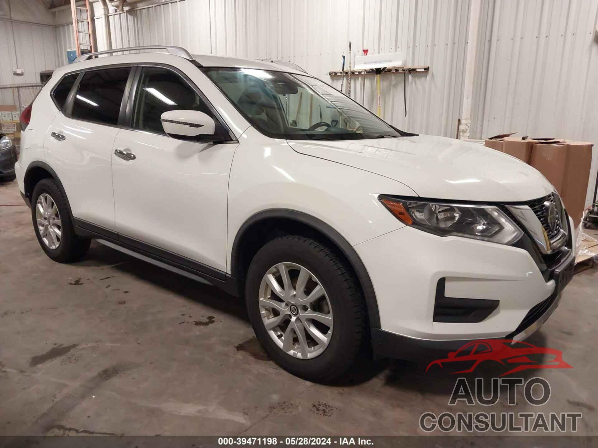 NISSAN ROGUE 2018 - KNMAT2MV0JP527400