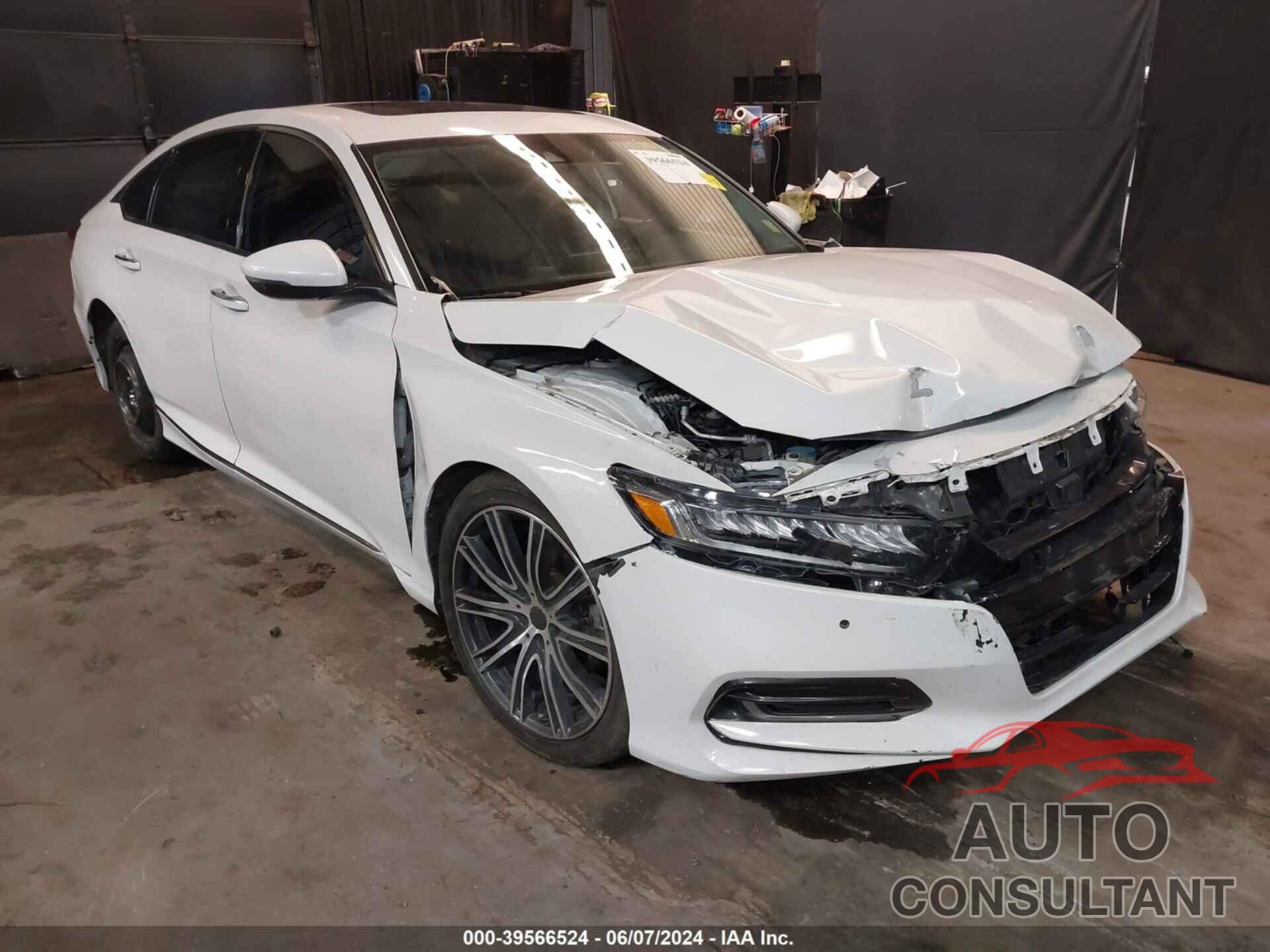 HONDA ACCORD 2018 - 1HGCV1F92JA119451