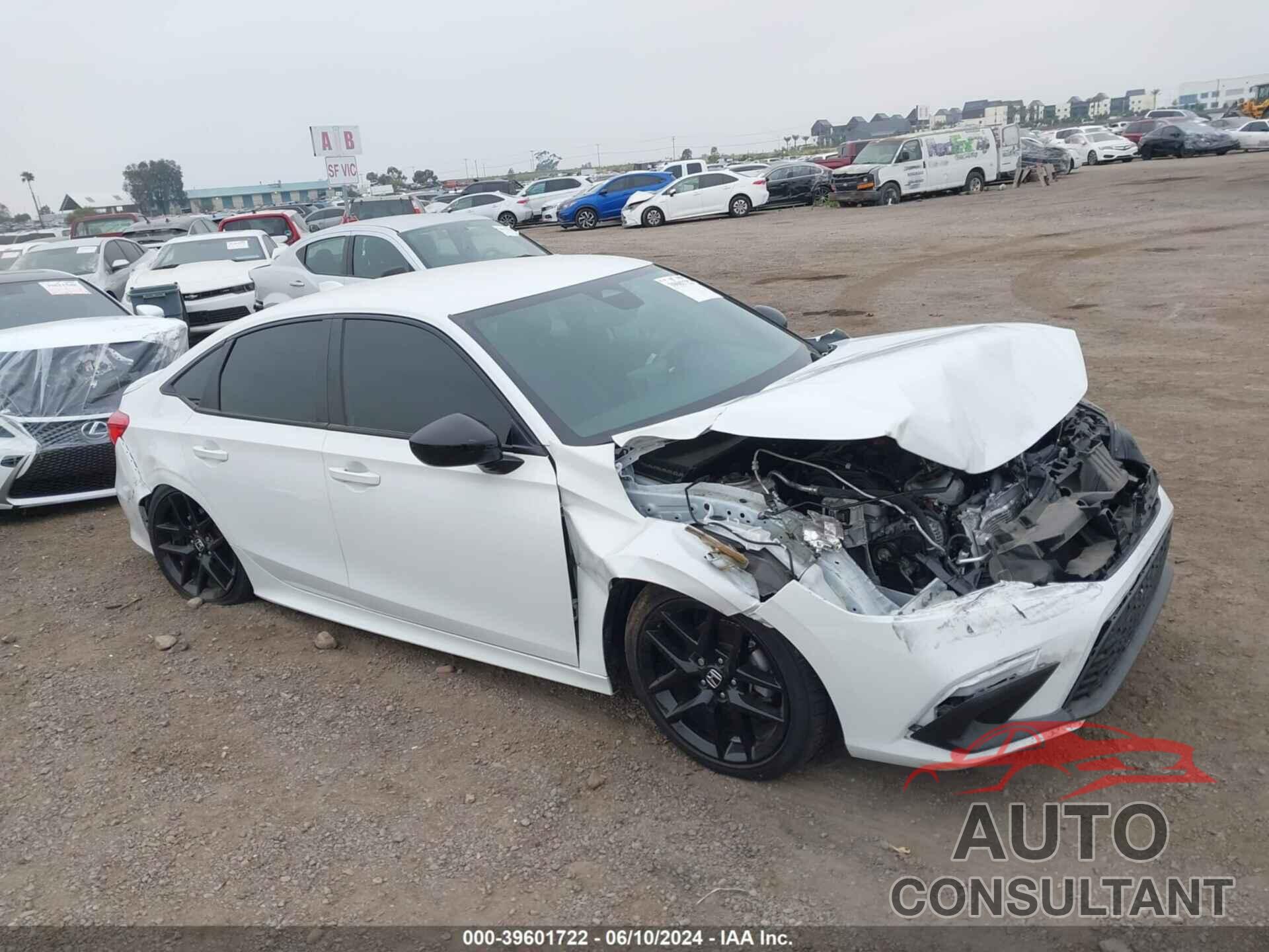 HONDA CIVIC 2024 - 2HGFE2F56RH517159