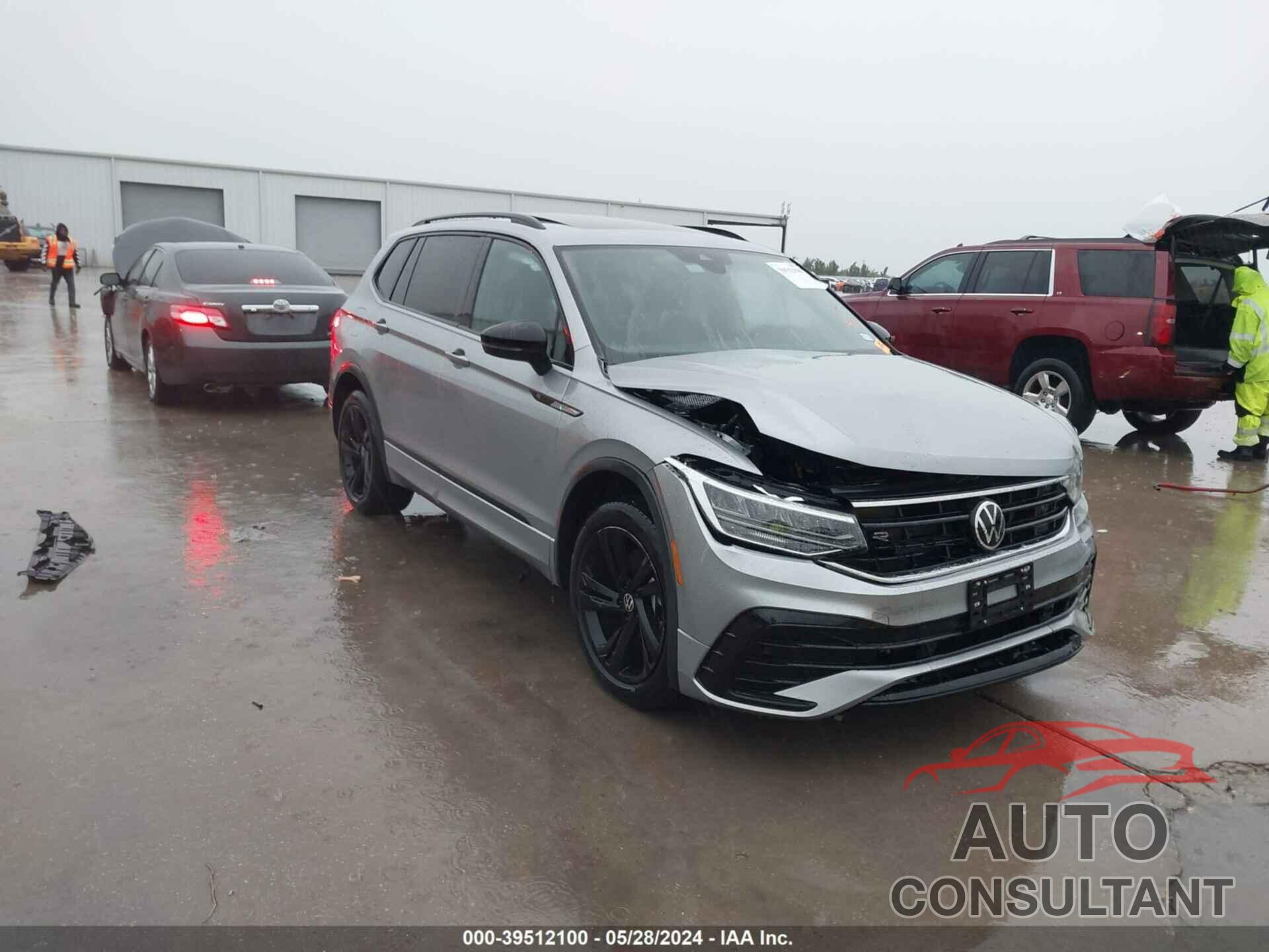 VOLKSWAGEN TIGUAN 2023 - 3VV8B7AX0PM043781