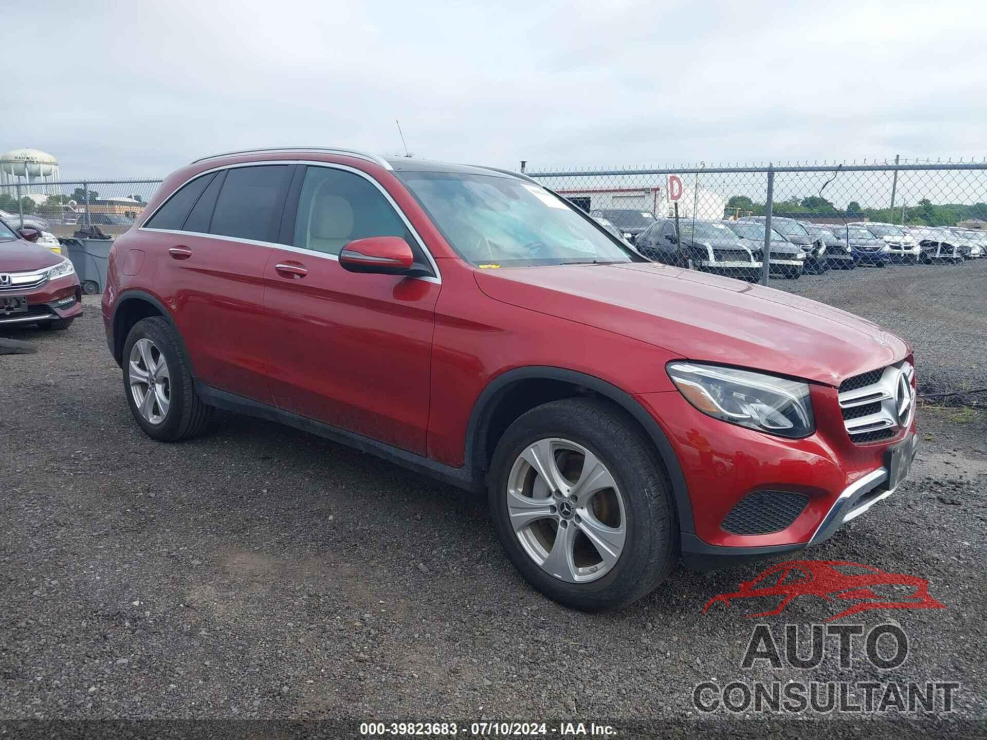 MERCEDES-BENZ GLC 300 2018 - WDC0G4KB6JV113547
