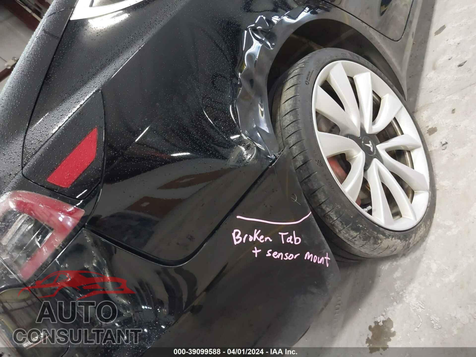 TESLA MODEL 3 2018 - 5YJ3E1EB9JF072431